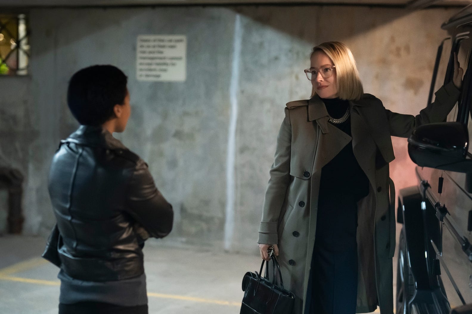 Review Industry, “Smoke and Mirrors” Season 3, Episode 2