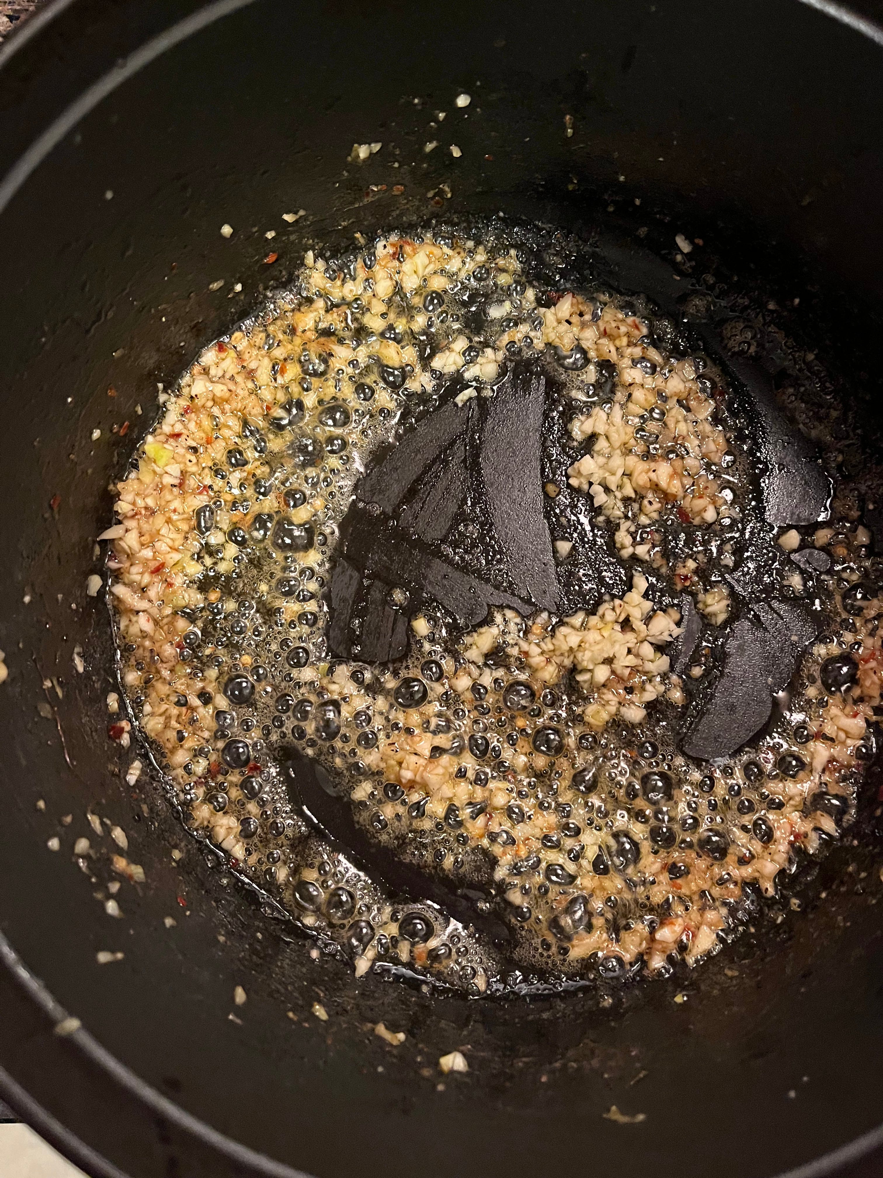 Menu Musings of a Modern American Mom: Black Iron Skillet Deep