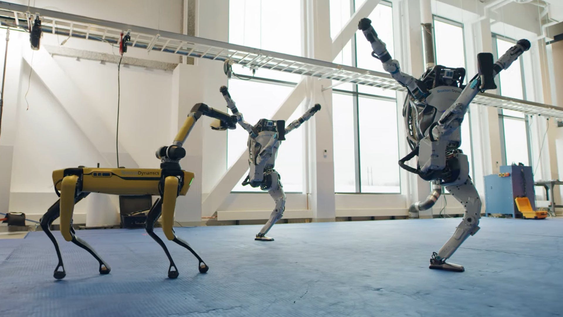 Watch Nasa's latest humanoid robot Valkyrie dance