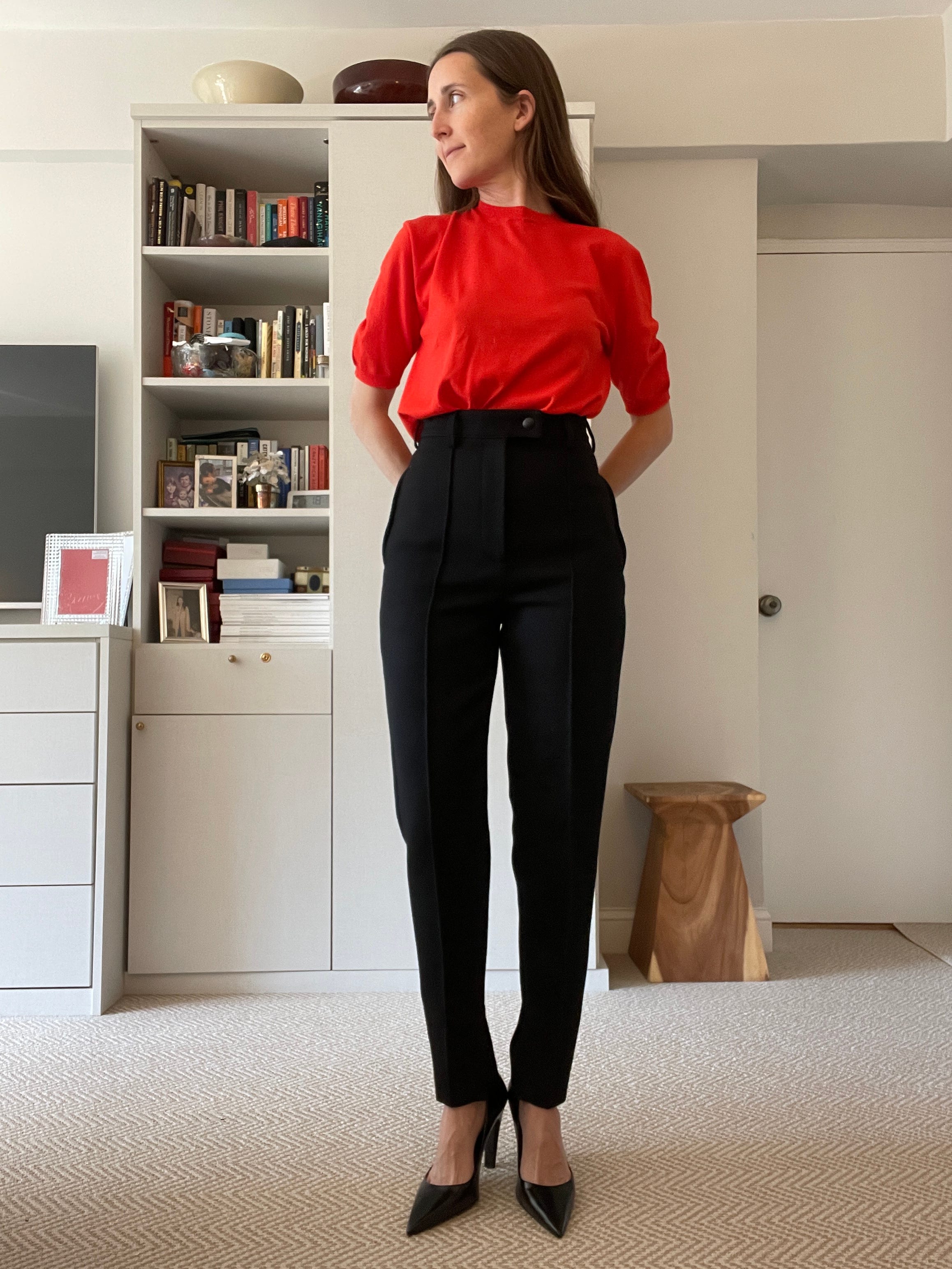 Trouser We Go Red High-Waisted Pants  Work outfit, Work outfits women, Red  high waisted pants