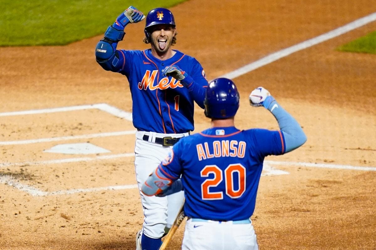 Mets' Jeff McNeil finishing 2023 on strong note after brutal start