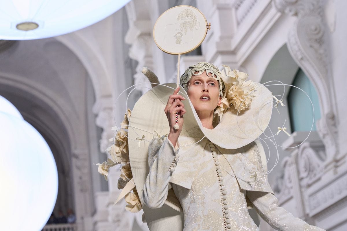 What lives rent-free in your head? - by Kristen Vinakmens