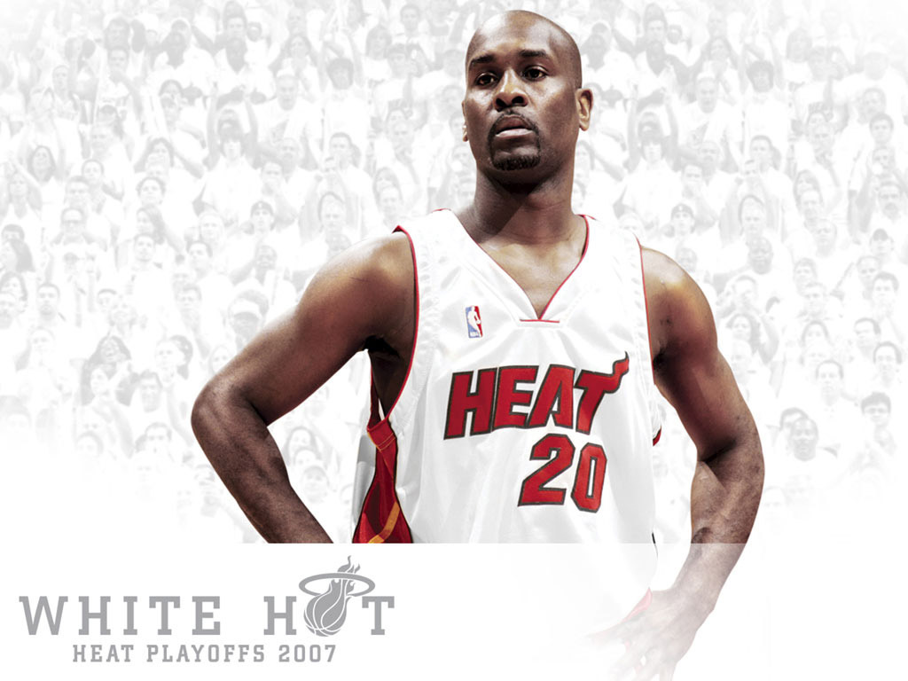 D Wade Miami Heat Wallpaper  Nba miami heat, Miami basketball, Miami heat  basketball