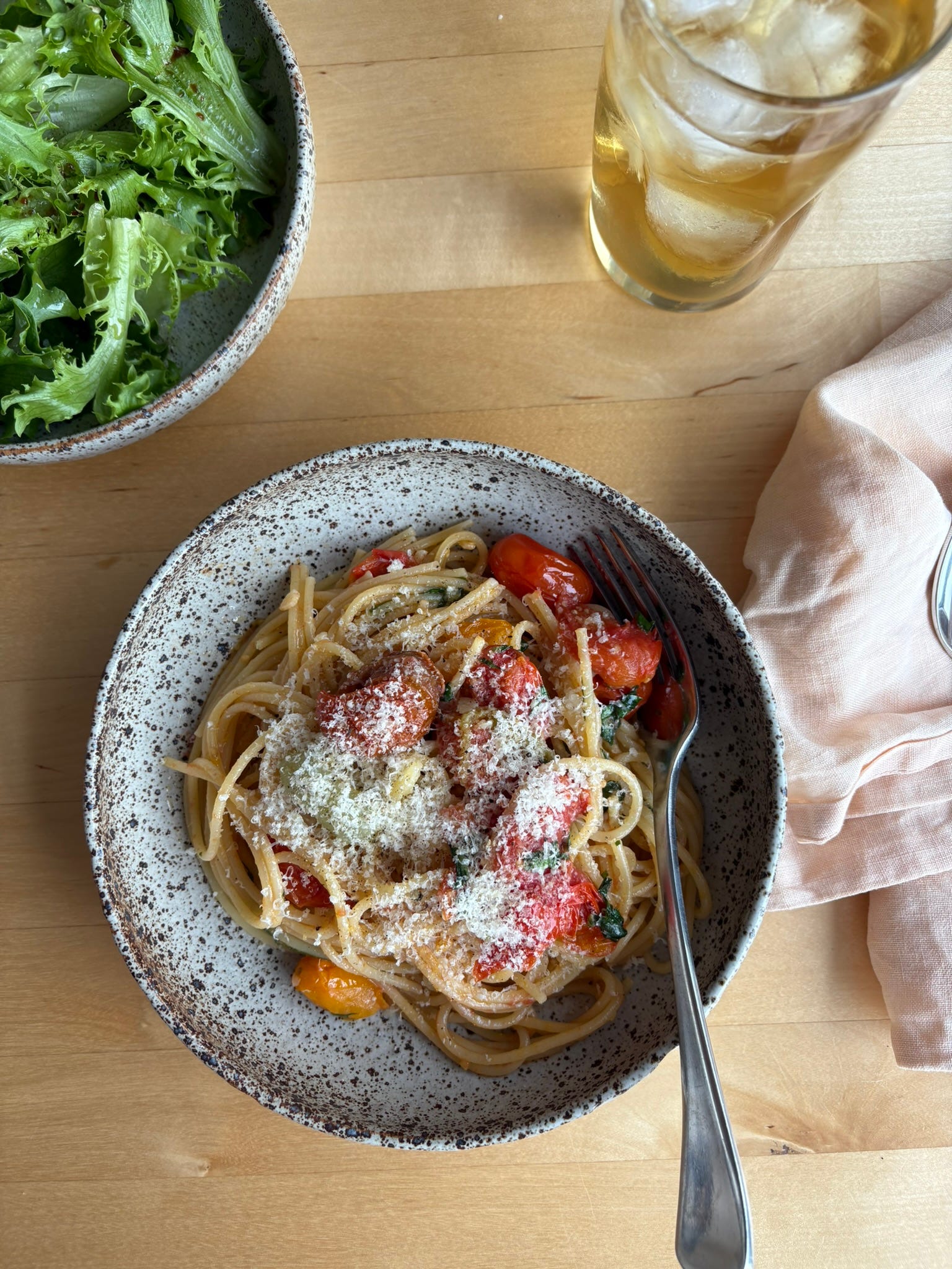 Another Simple Favor': Paul Feig and Elizabeth Perkins Dish on Sequel, image size:1536x2048