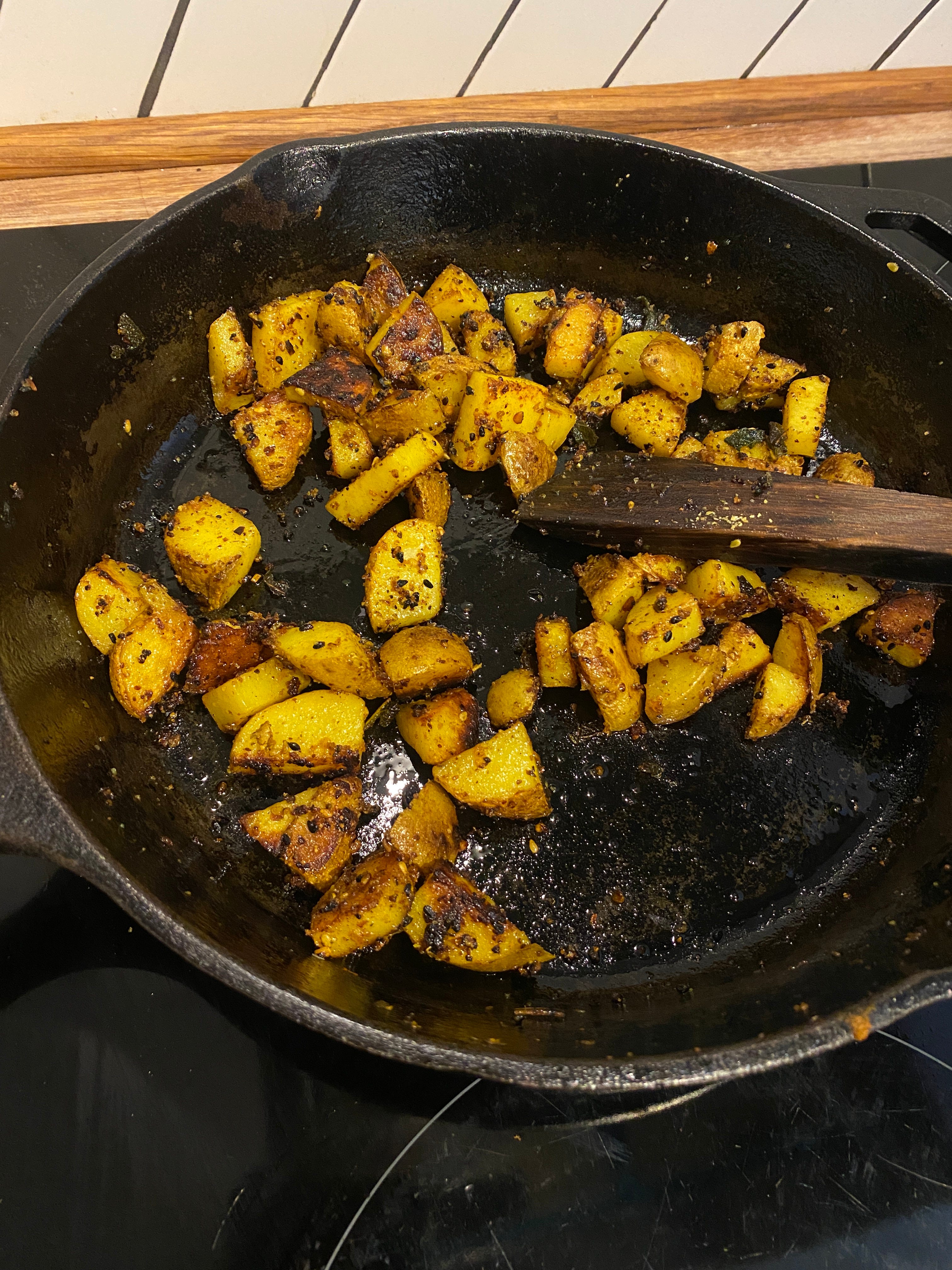 Making winter recipes with cast iron pans