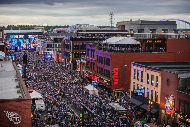 200,000 attend Day 1 of 2019 NFL Draft in Nashville