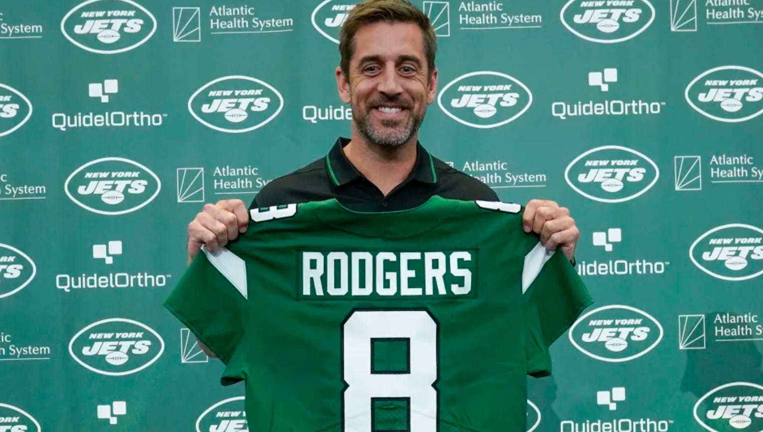 New 'Hard Knocks' season previews Aaron Rodgers' first training camp with  the Jets