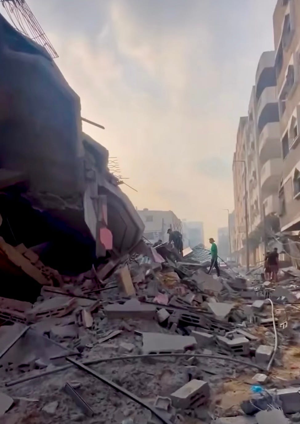 What I hold in my Heart… by Asma Fischer