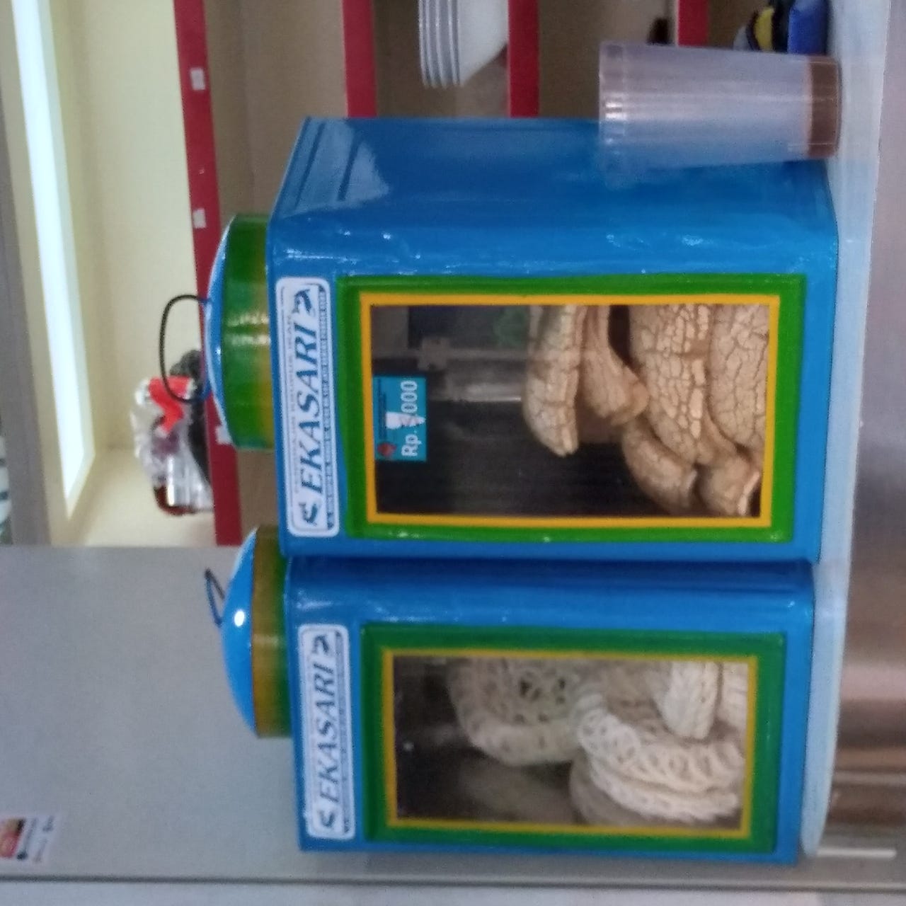 Artwork for <dir> dyari