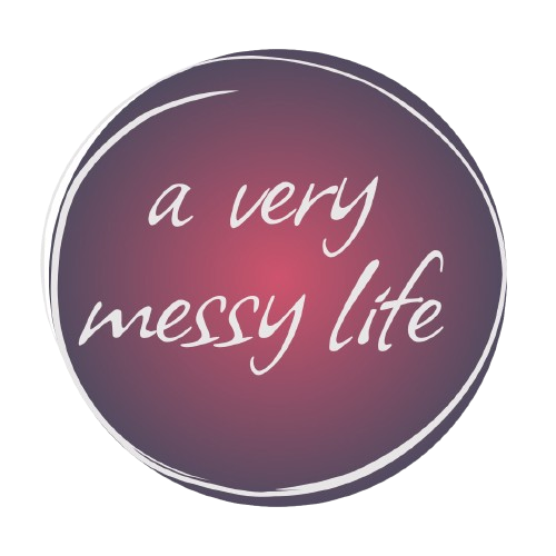 a very messy life logo