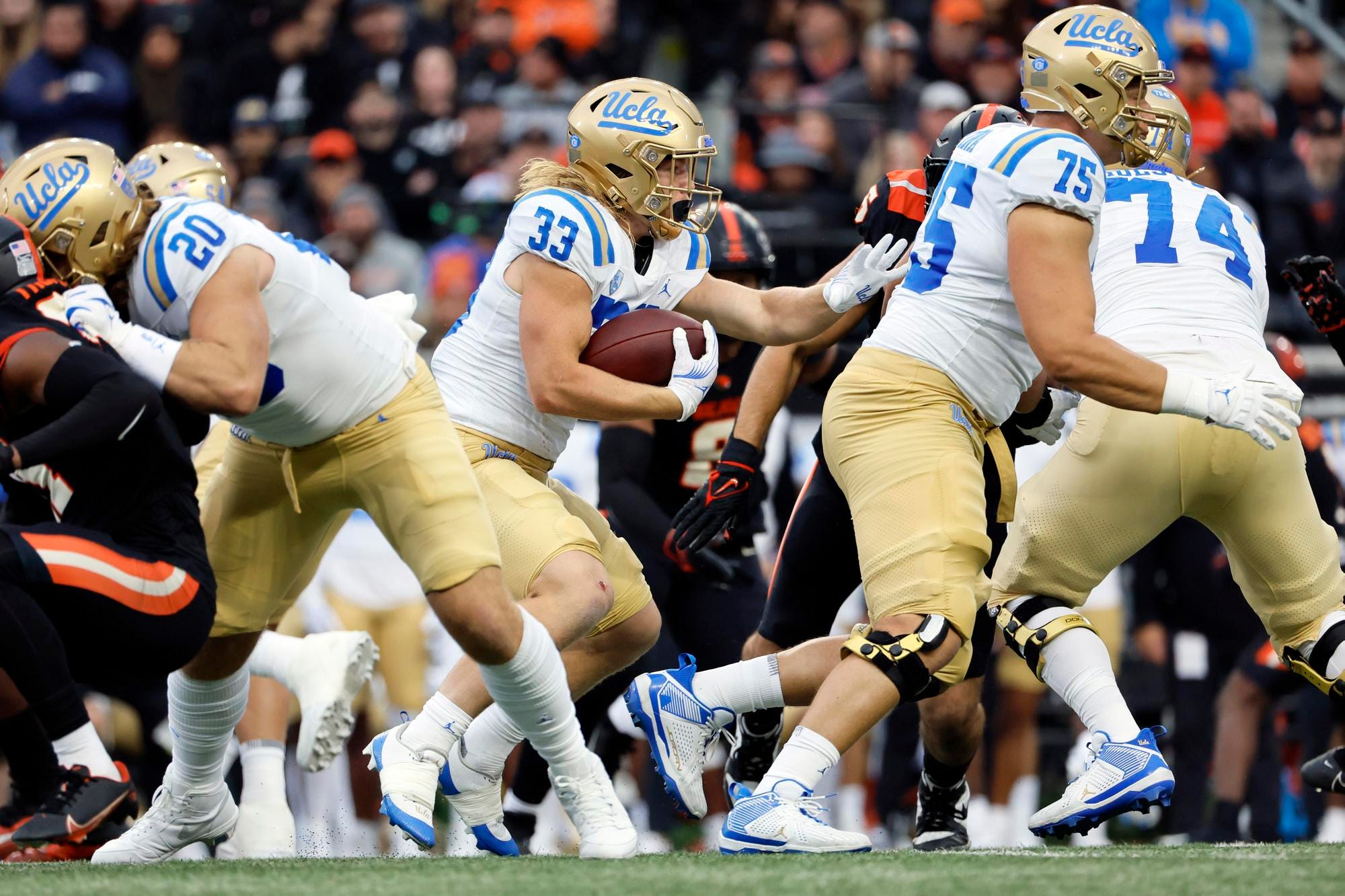 Will Dante Moore and UCLA's offense be better when the Bruins face