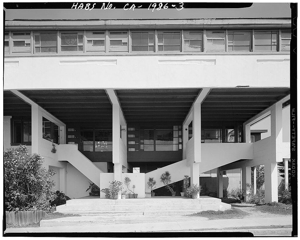 Lovell Beach House by Alan Ray