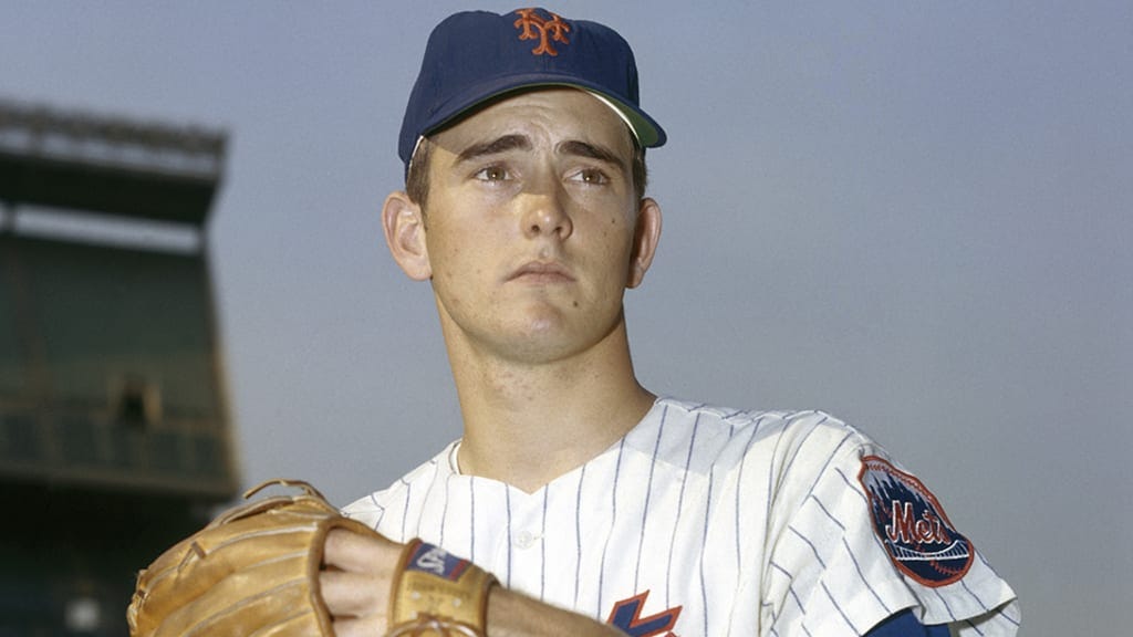 Nolan Ryan pitches last game for Marion… and it's a stinker