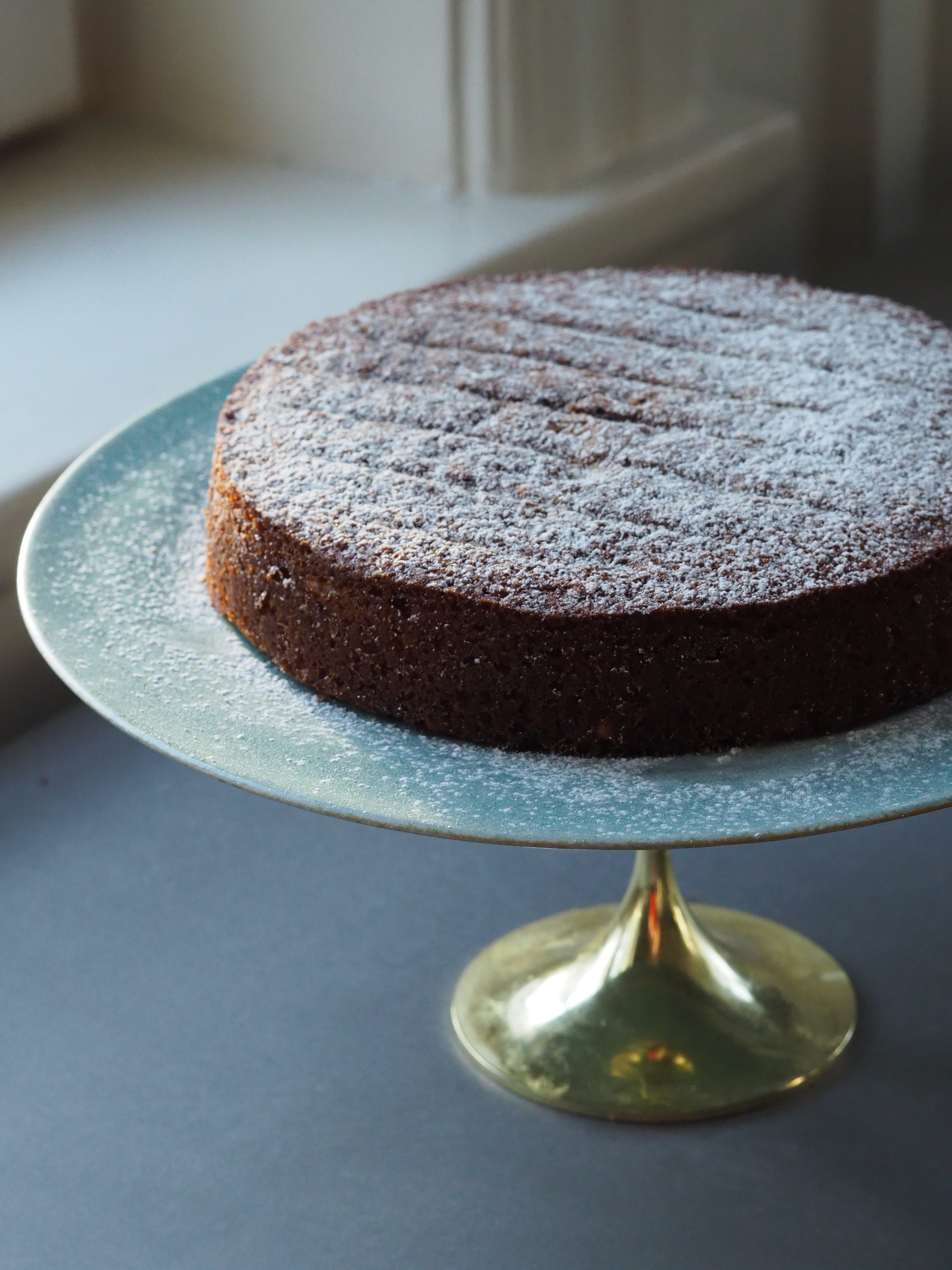 Roasted white chocolate and lime cake – The Irish Times