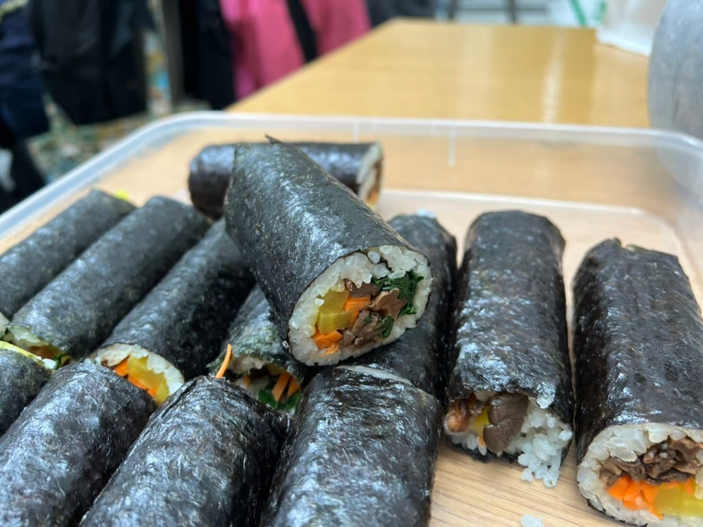 Vegan Kimbap (with Bulgogi mushroom) - My Eclectic Bites