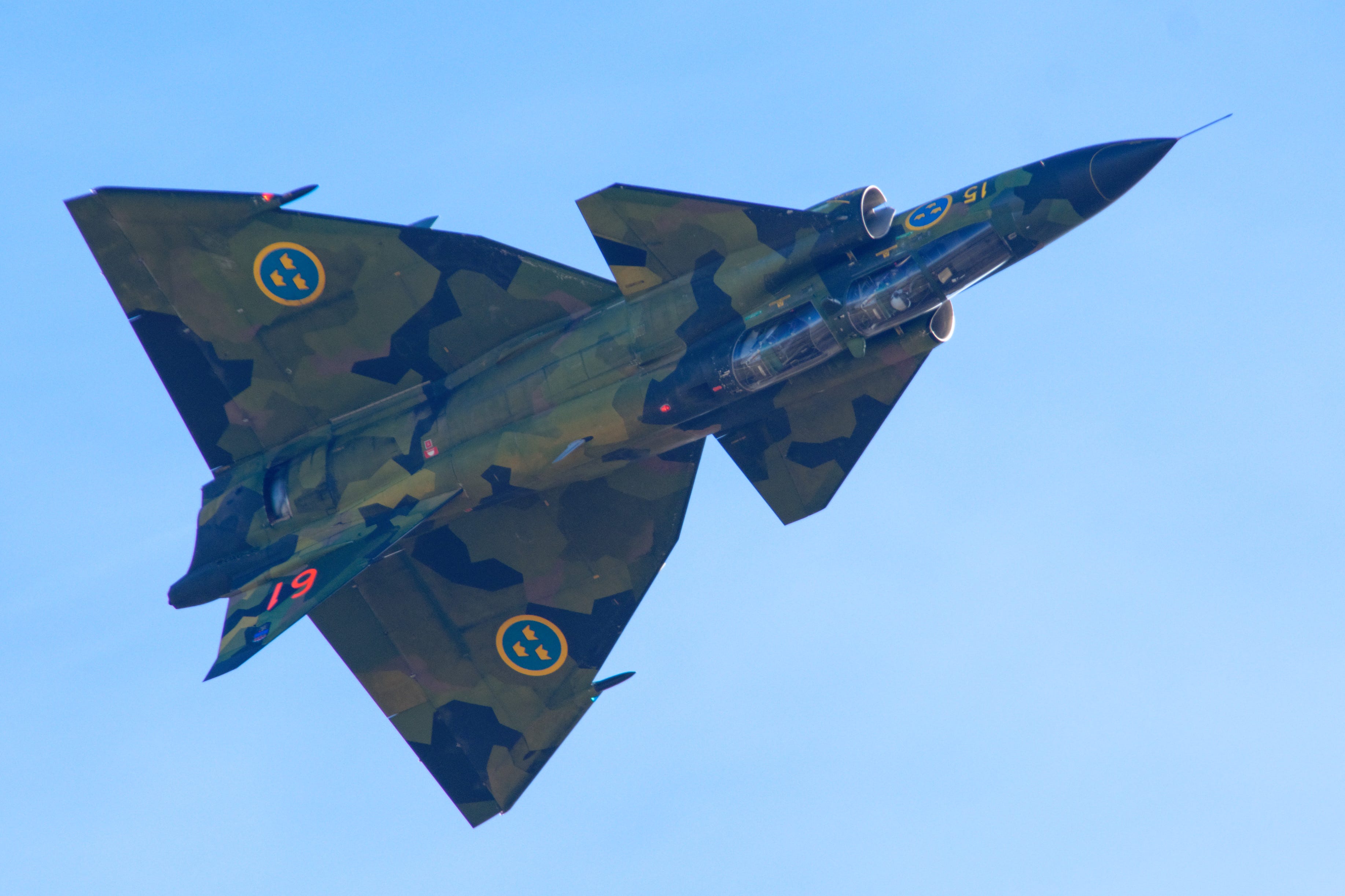 military | Hush-Kit, image size:3670x2446