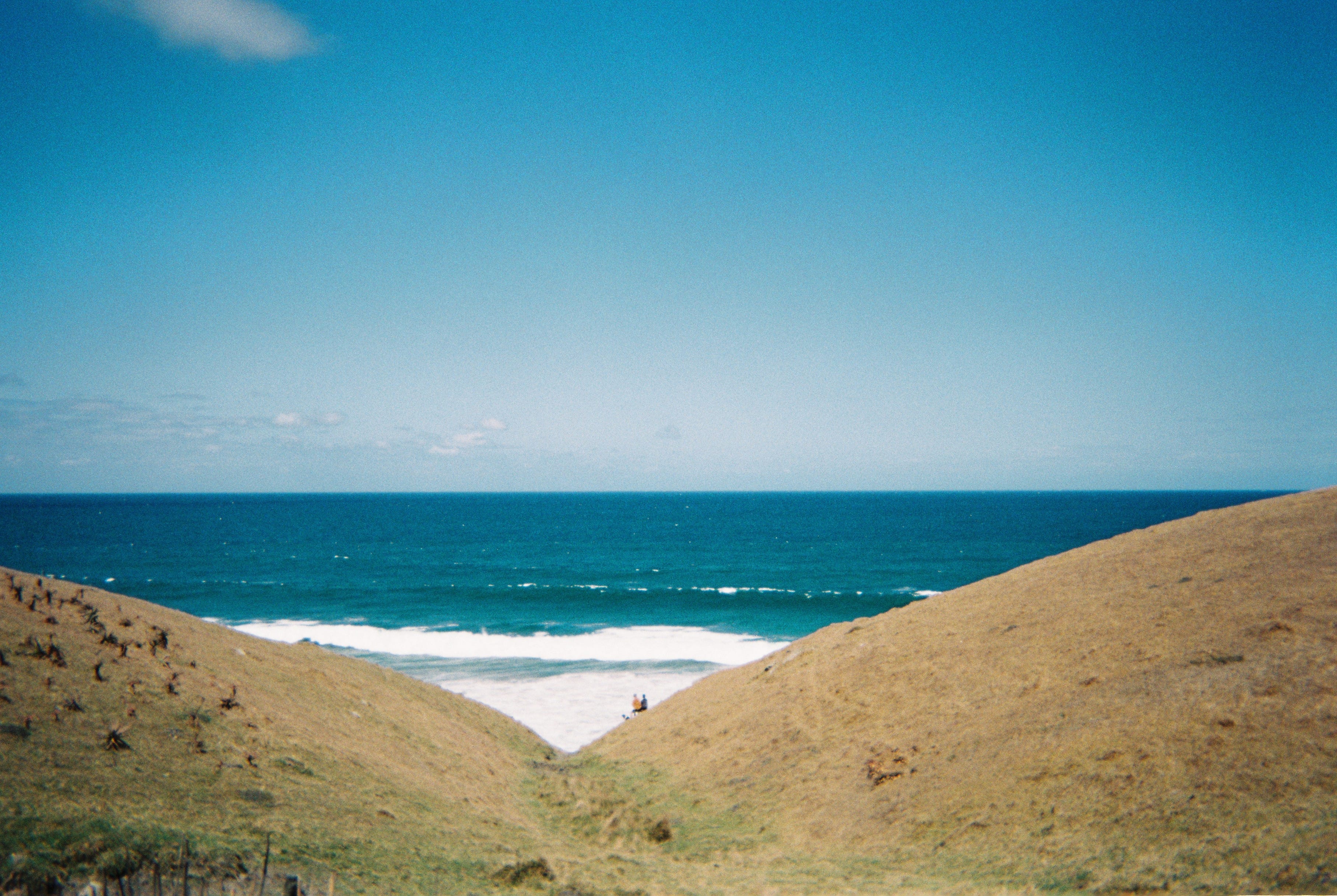 How can any measuring cup be enough to contain an entire ocean of love?