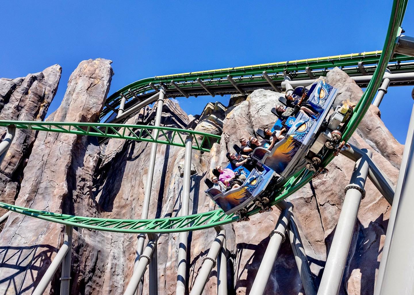 Watch Engineer Explains Every Roller Coaster For Every Thrill, A World of  Difference