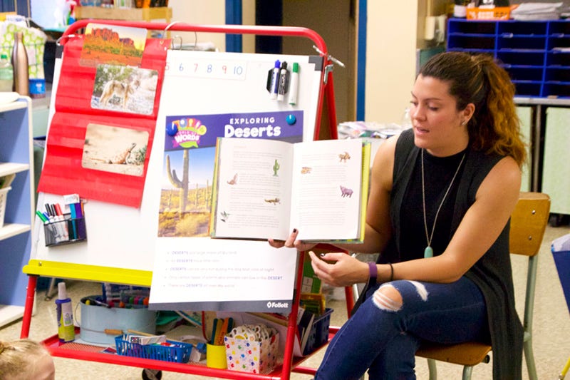 Connecting Children’s Vocabulary to Knowledge through Science and