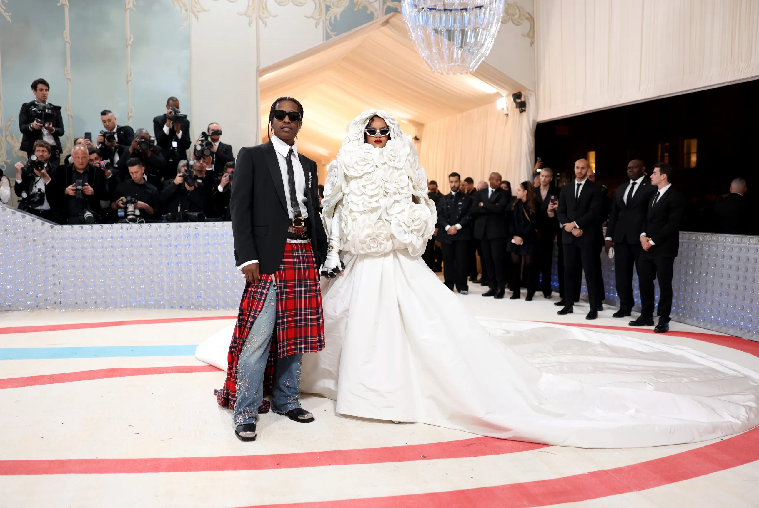 Louis Vuitton Blew Off The Met Gala Theme Completely - Go Fug Yourself
