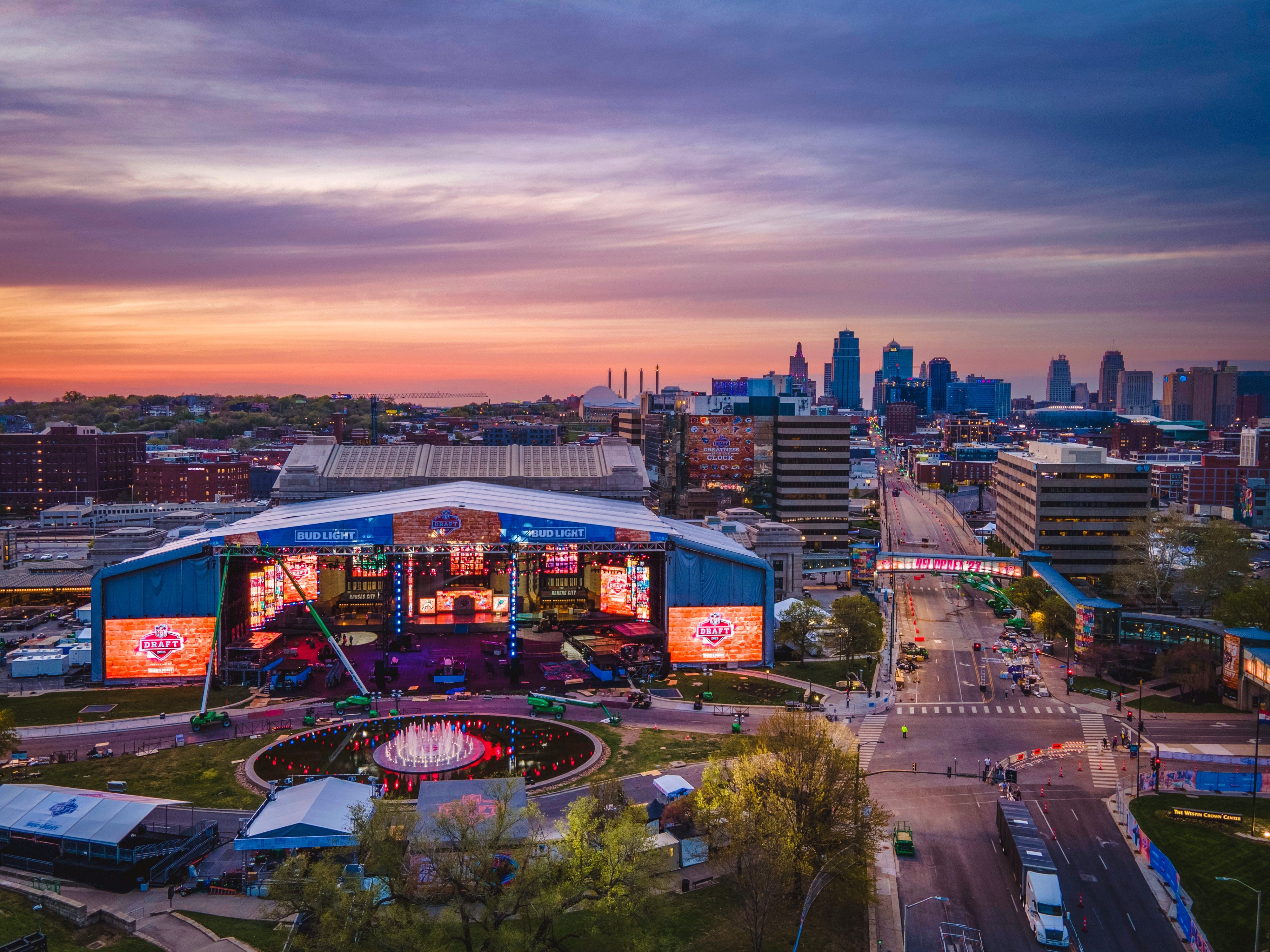 Metro Detroit Community Invited to 2024 NFL Draft Celebration Event in  Campus Martius Park on April 14 - Detroit Sports Commission