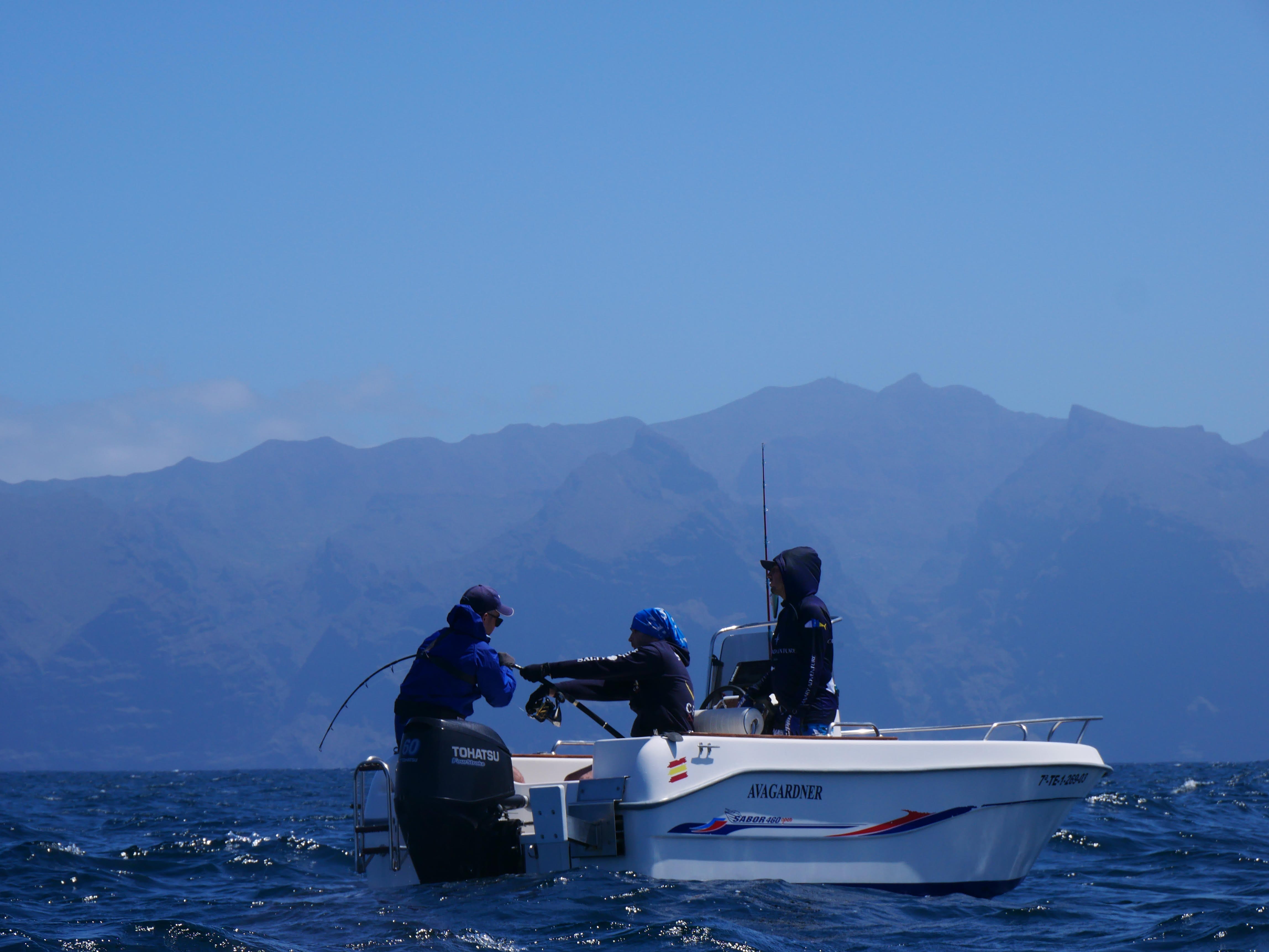 Hunting & Fishing New Zealand - The days of manually winding in line from  extreme depths in our deep-sea fisheries are fast drawing to a close.  Electric reels are allowing us to
