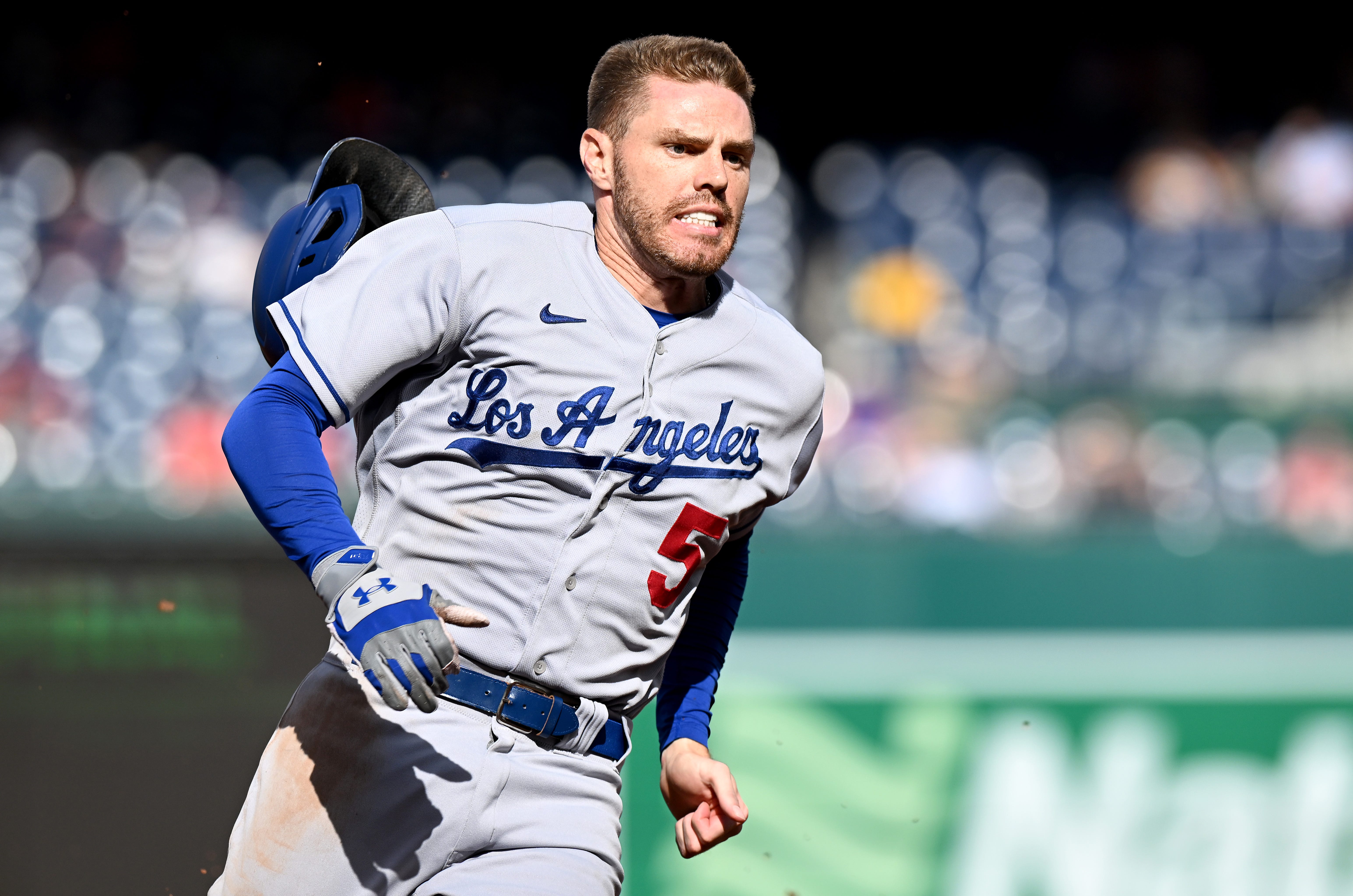 Dodgers: It's Time for the Veterans to Step Up Big in the Club House