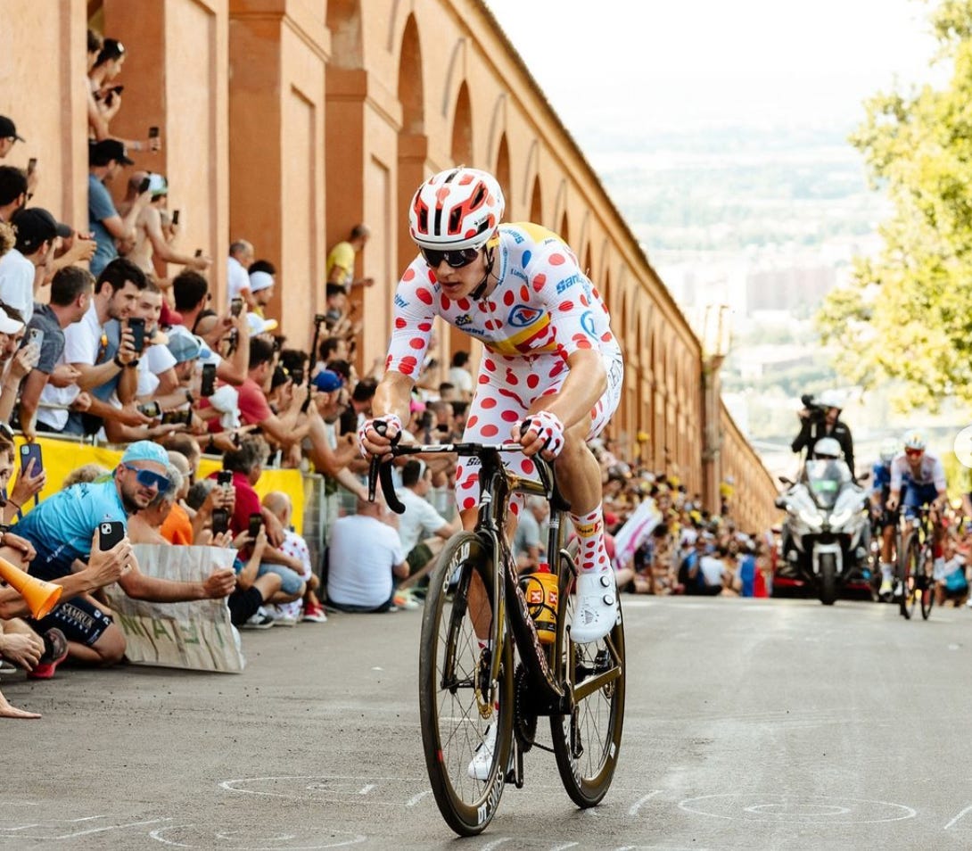 Tour de France Cavendish breaks record First Ecuadorian yellow