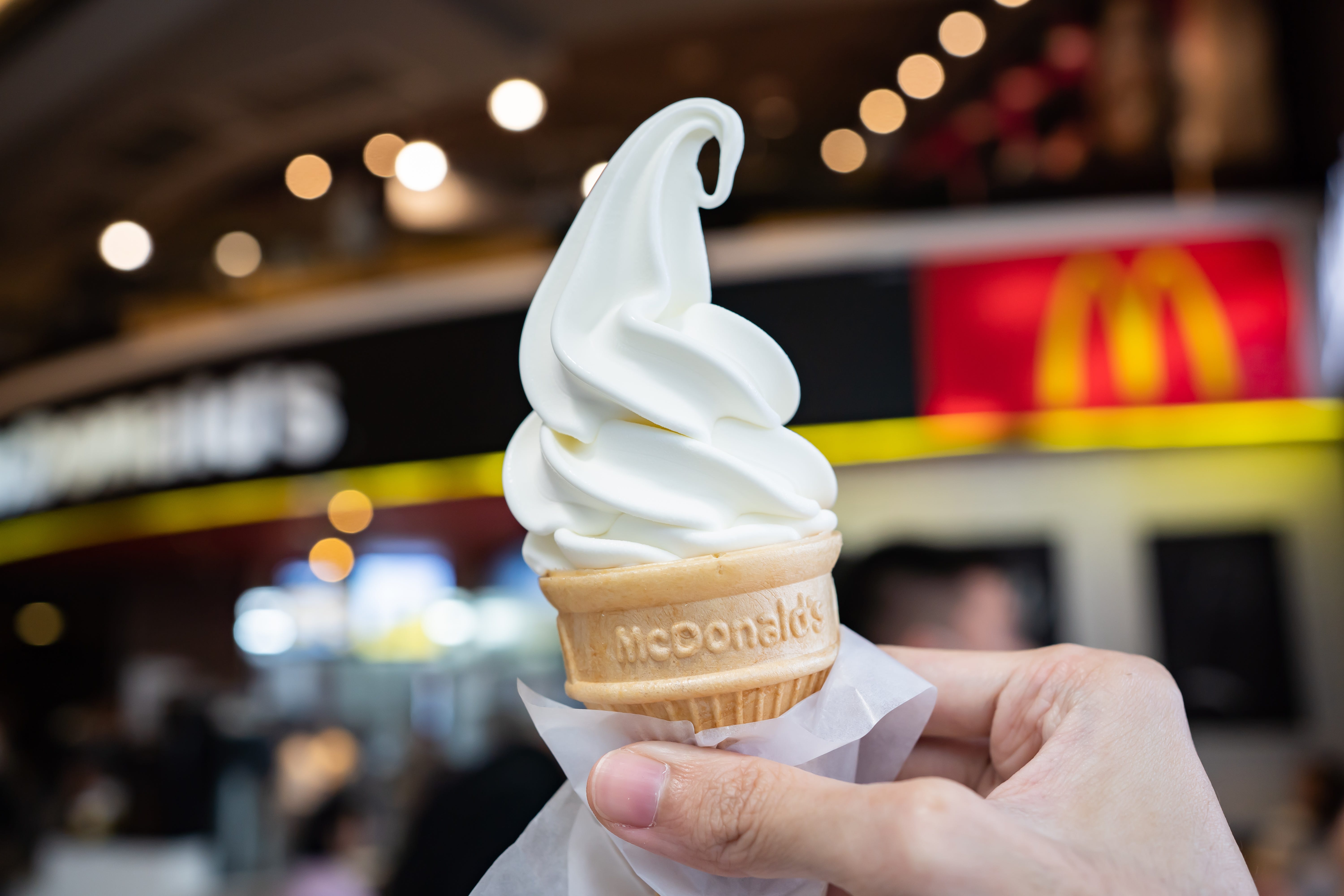 iFixit wants Congress to let it hack McDonald's ice cream machines