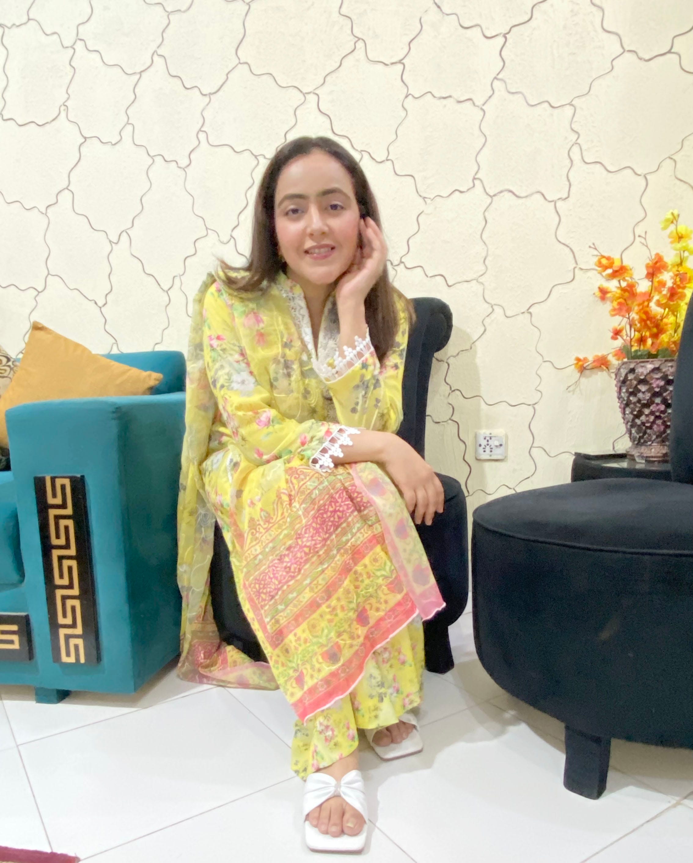 My Happy Colour 💛 by Husna Shaban Mom on Toes