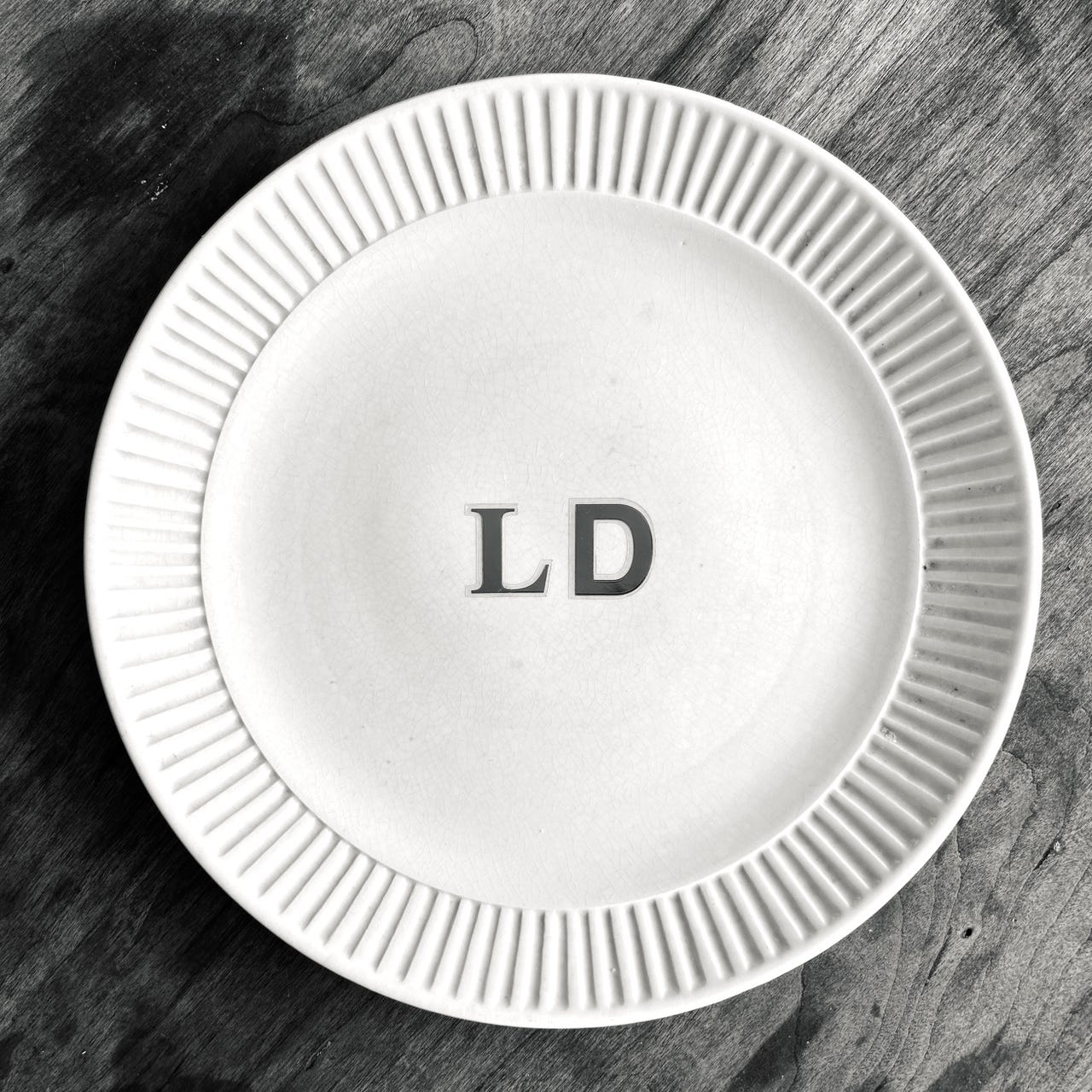 Laura's Dinner logo