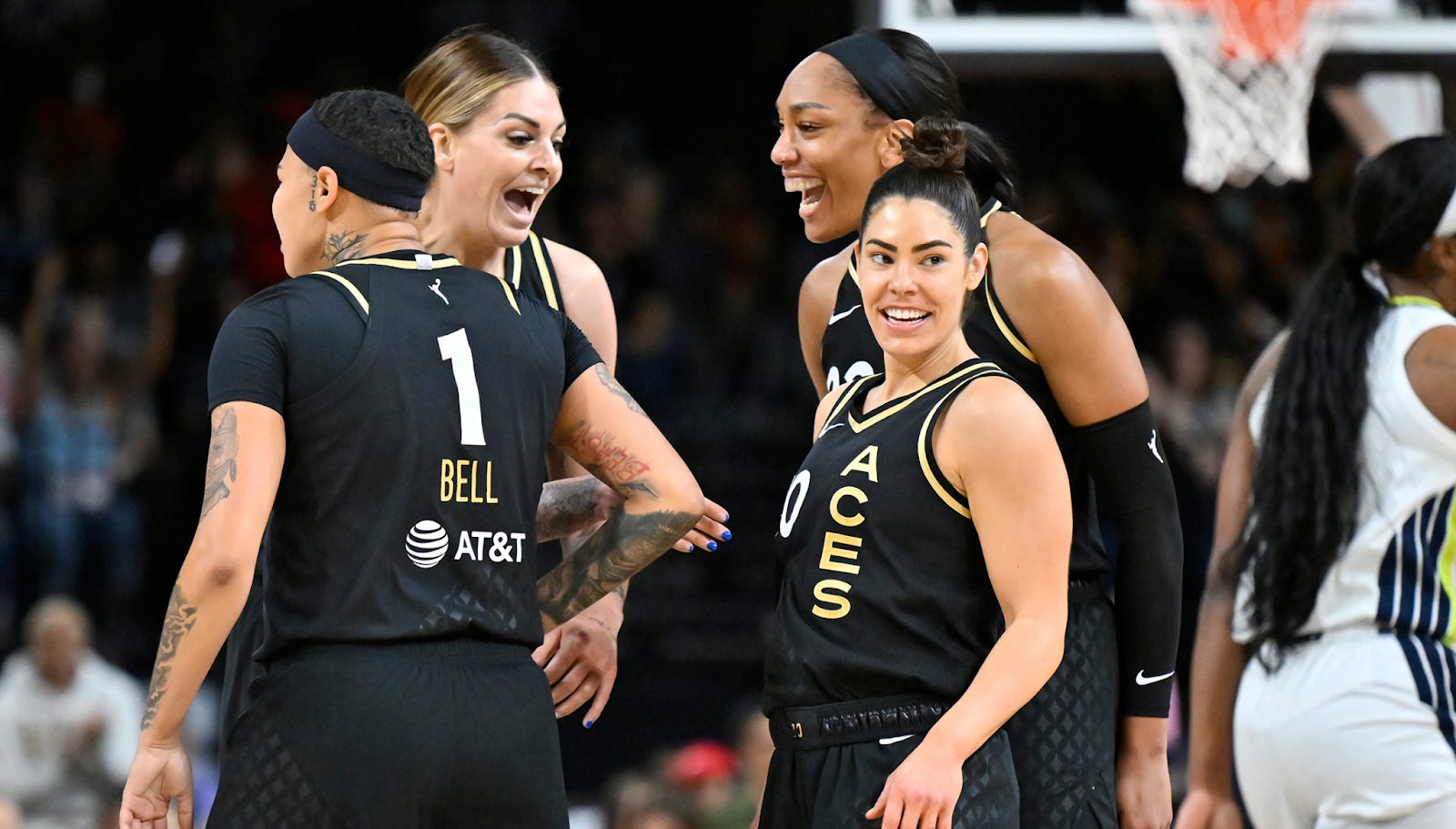 Las Vegas Aces make WNBA history: 30 wins in a single season