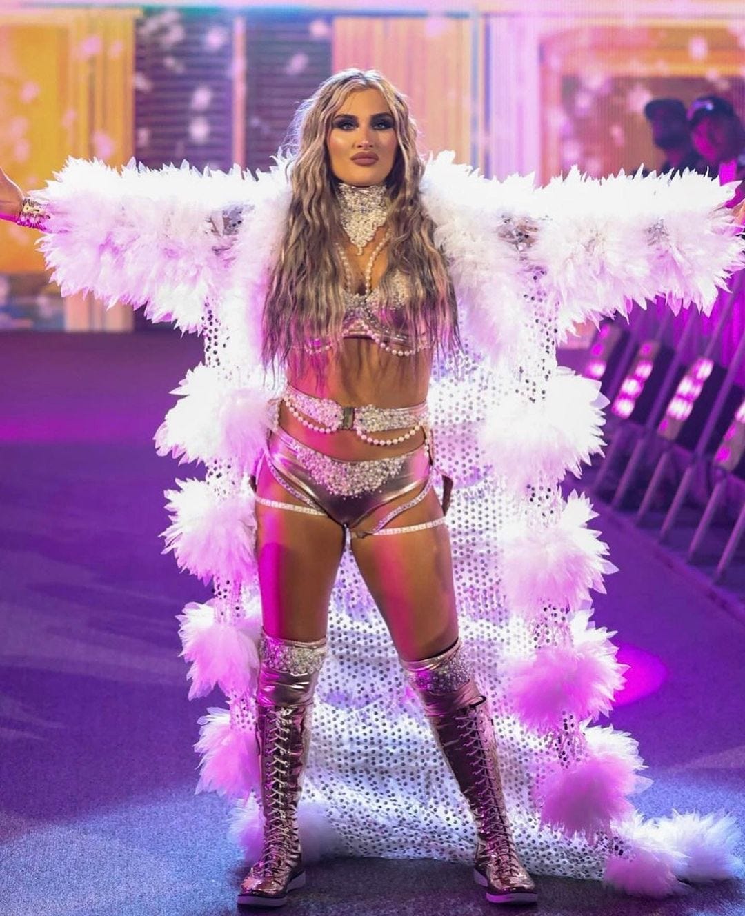 WWE stunner Tiffany Stratton 'looks fire' as she wears sparkly bra
