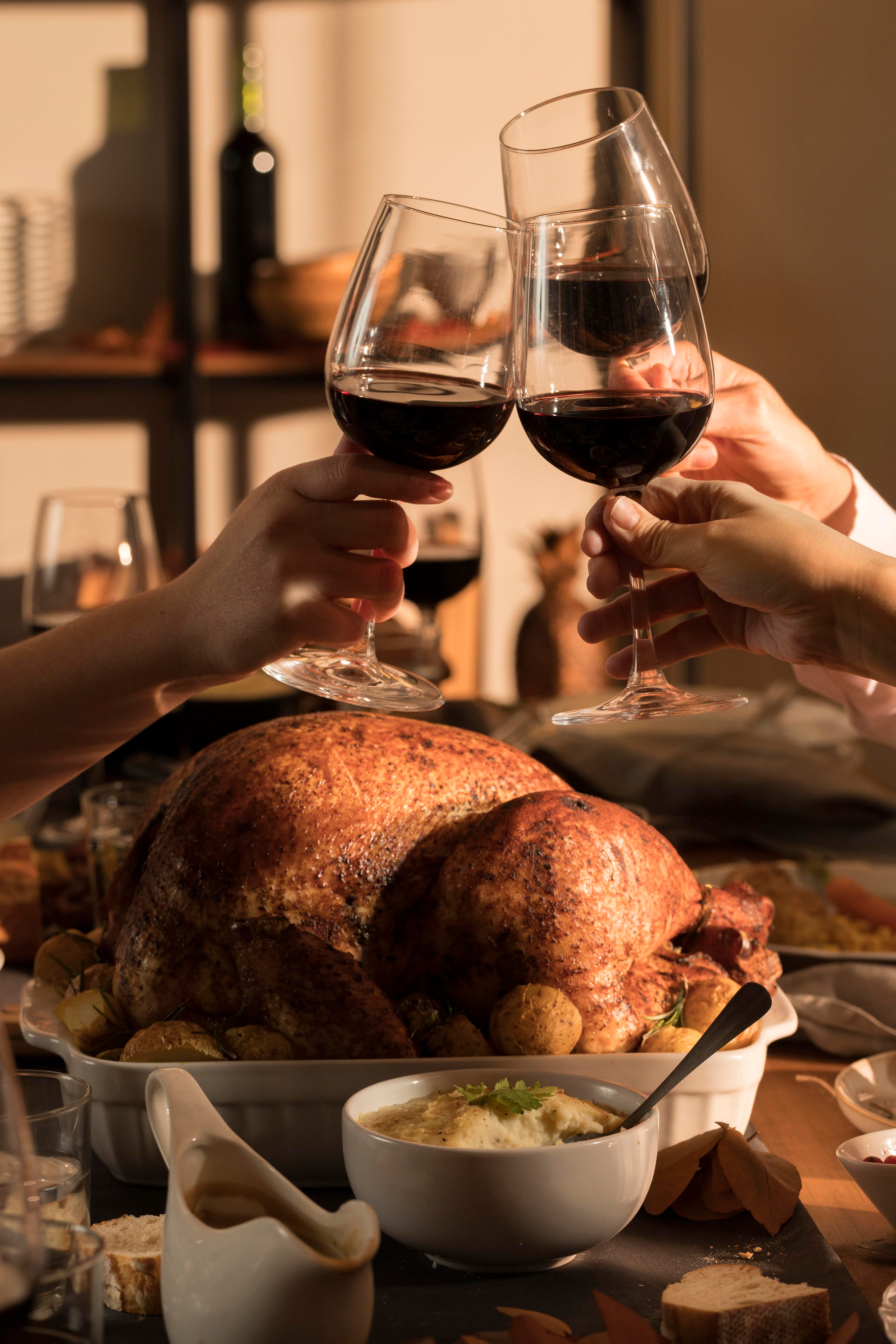 10 Tips for Having a Happy Thanksgiving 2023