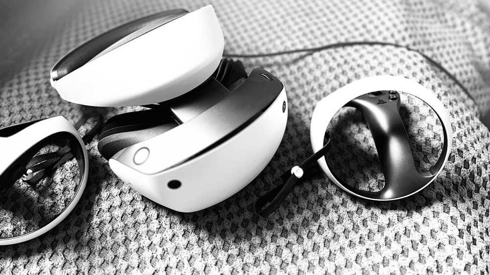 PSVR 2 vs PSVR: is it worth upgrading to Sony's next-gen virtual reality  headset?