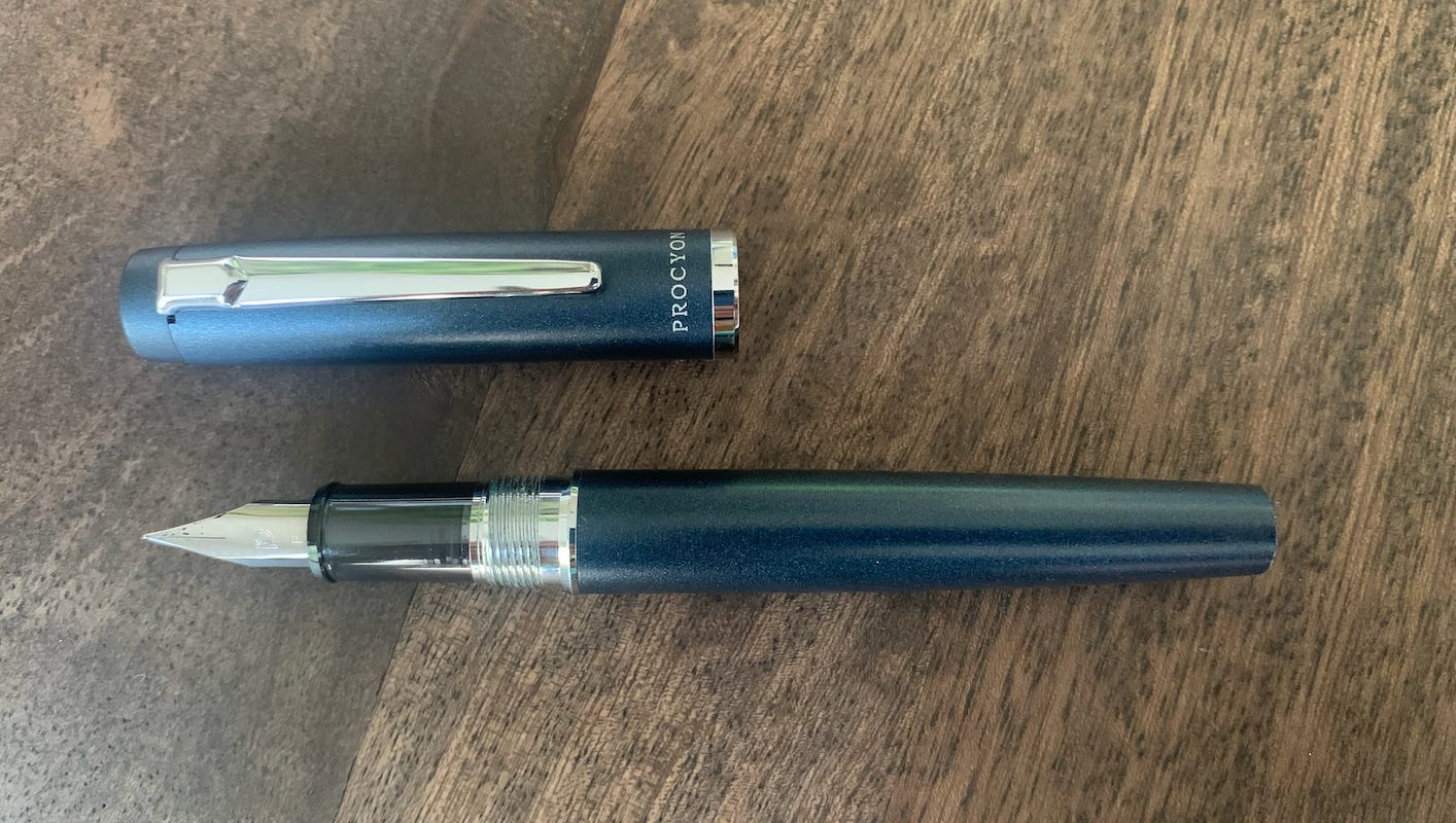 Two boring pens that I like anyway - by Ricardo