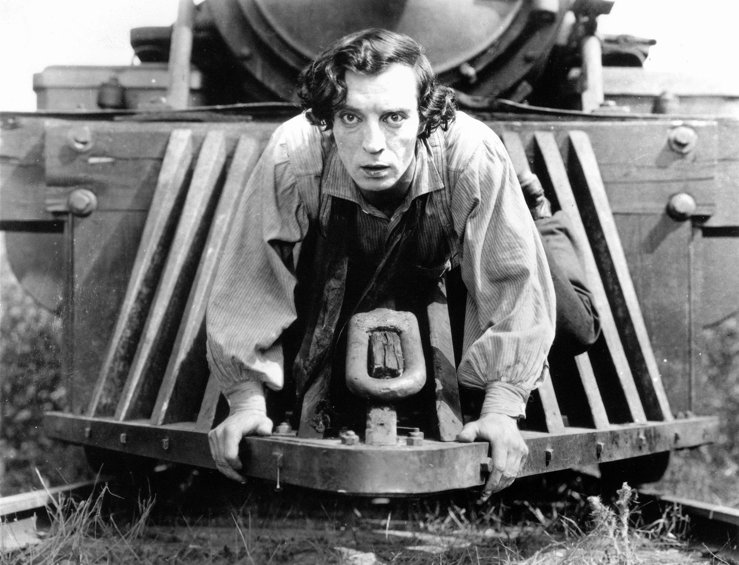 Buster Keaton Finds the Funny Side