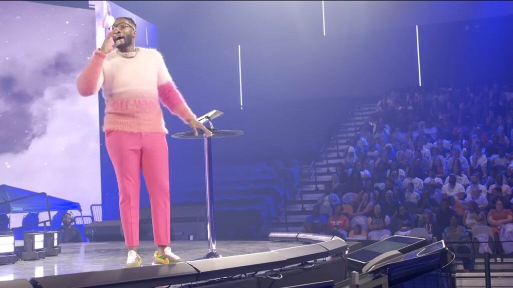 Mike Todd Pastor Pastor Mike Todd Under Fire for ‘Feminine’ Preaching Attire