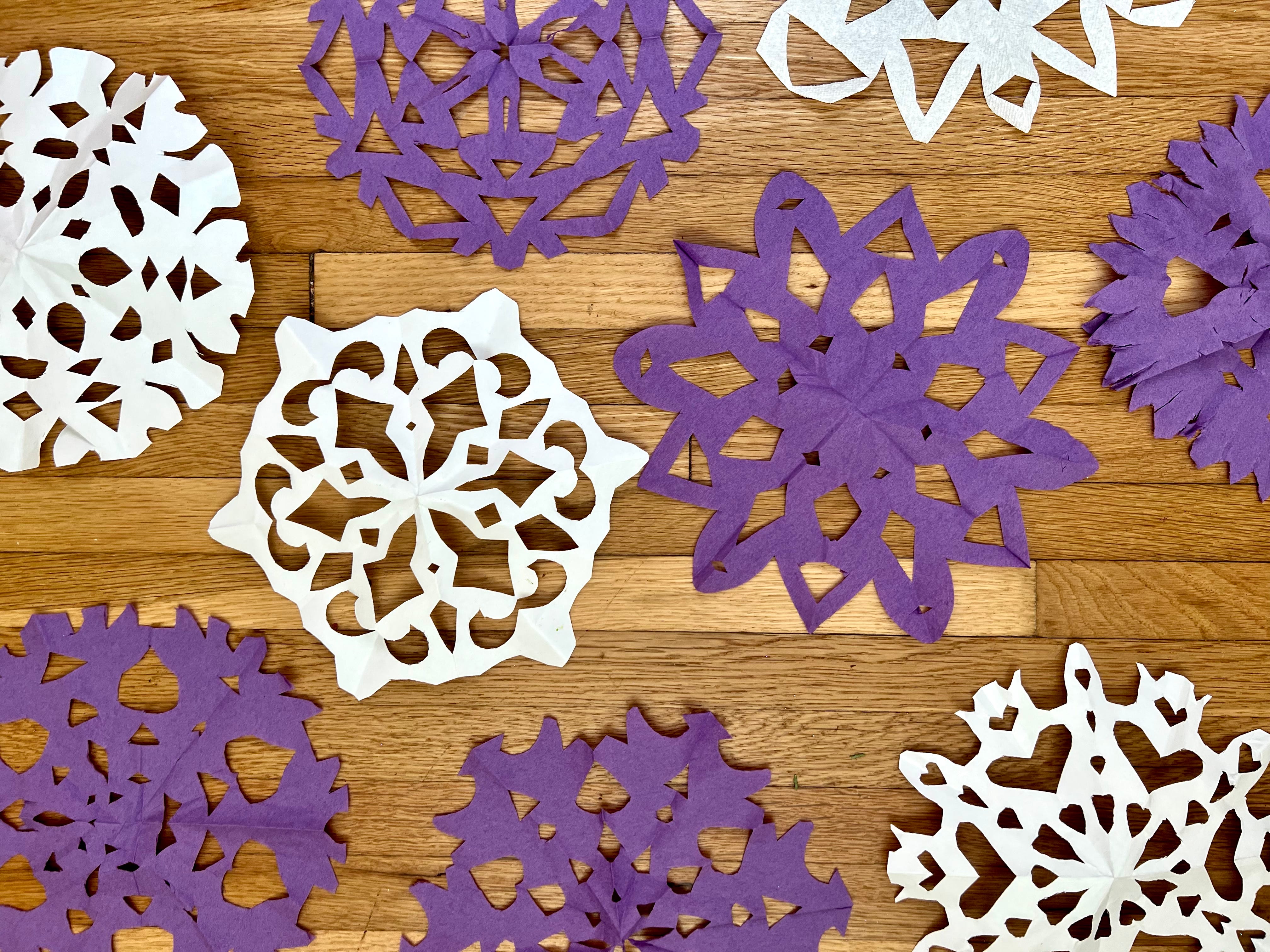 Colorful Paper Snowflakes Ornaments, Colored Paper Sheets and Scrap,  Scissors on Lilac Wooden Background. Stock Image - Image of craft,  childrens: 81067469