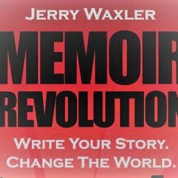 Memoir Revolution logo