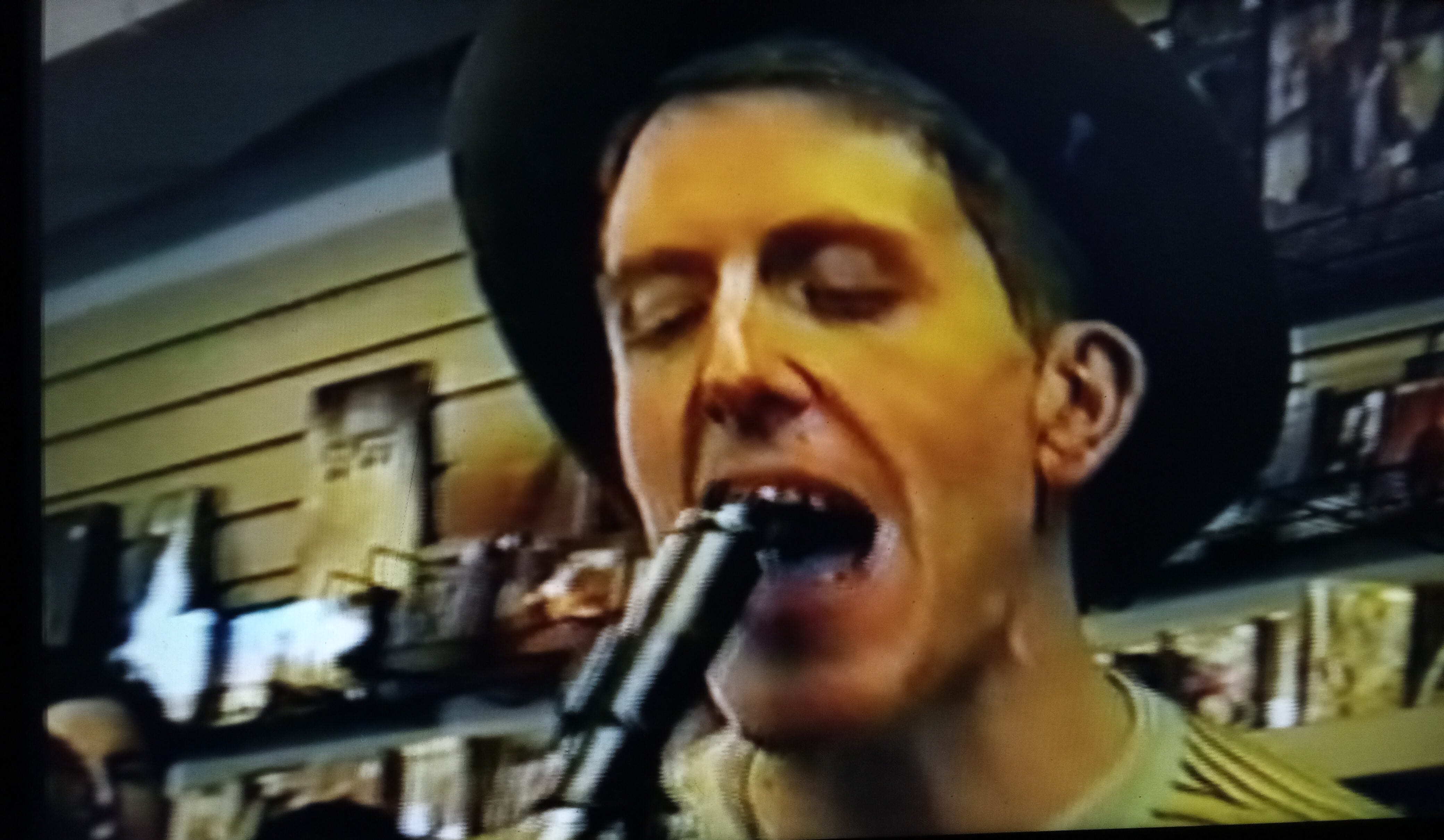 Watch a Headcoats live blues session from 1997!