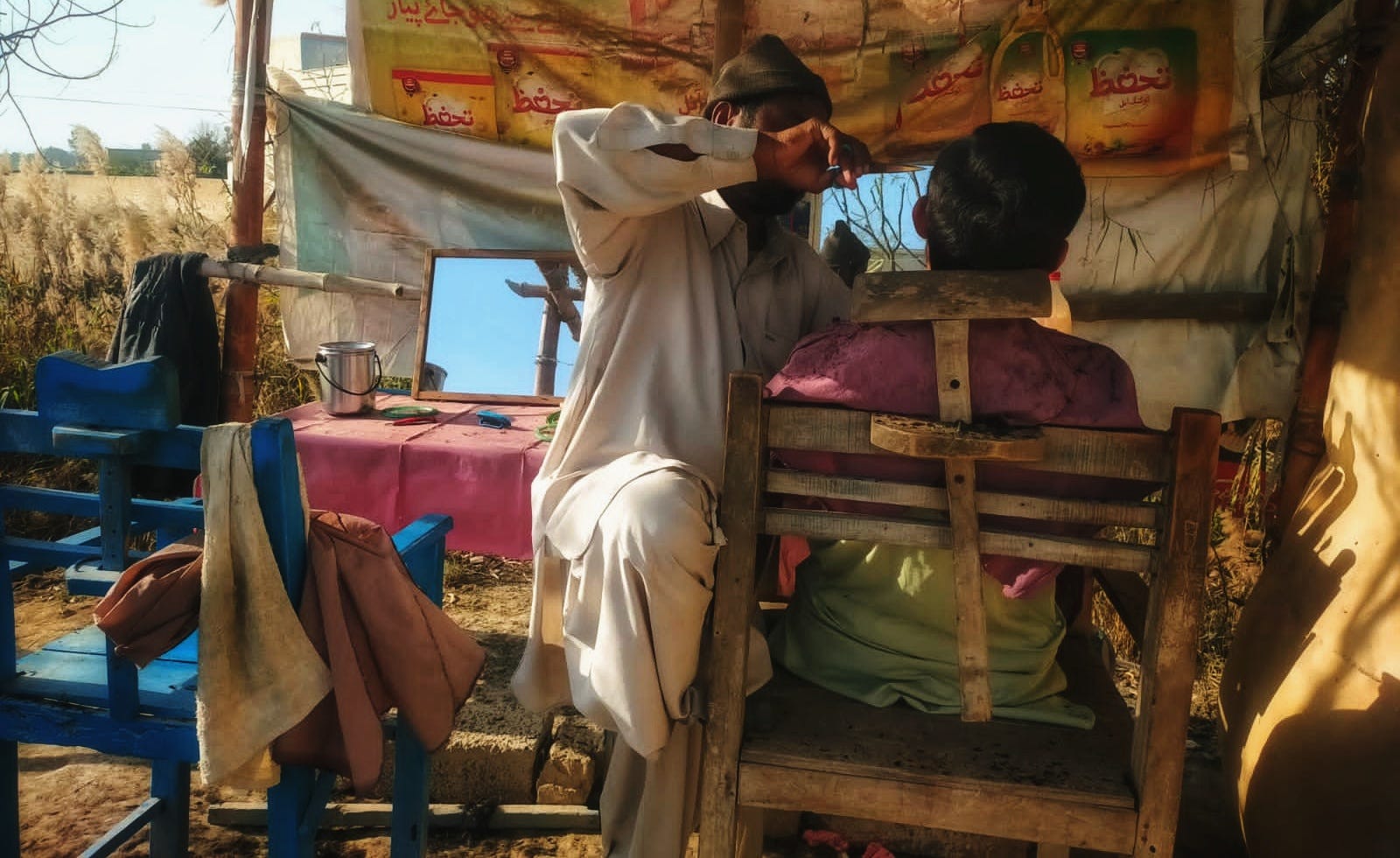 Hairy Tales: The Social Significance of Barbers in South Punjab, Pakistan