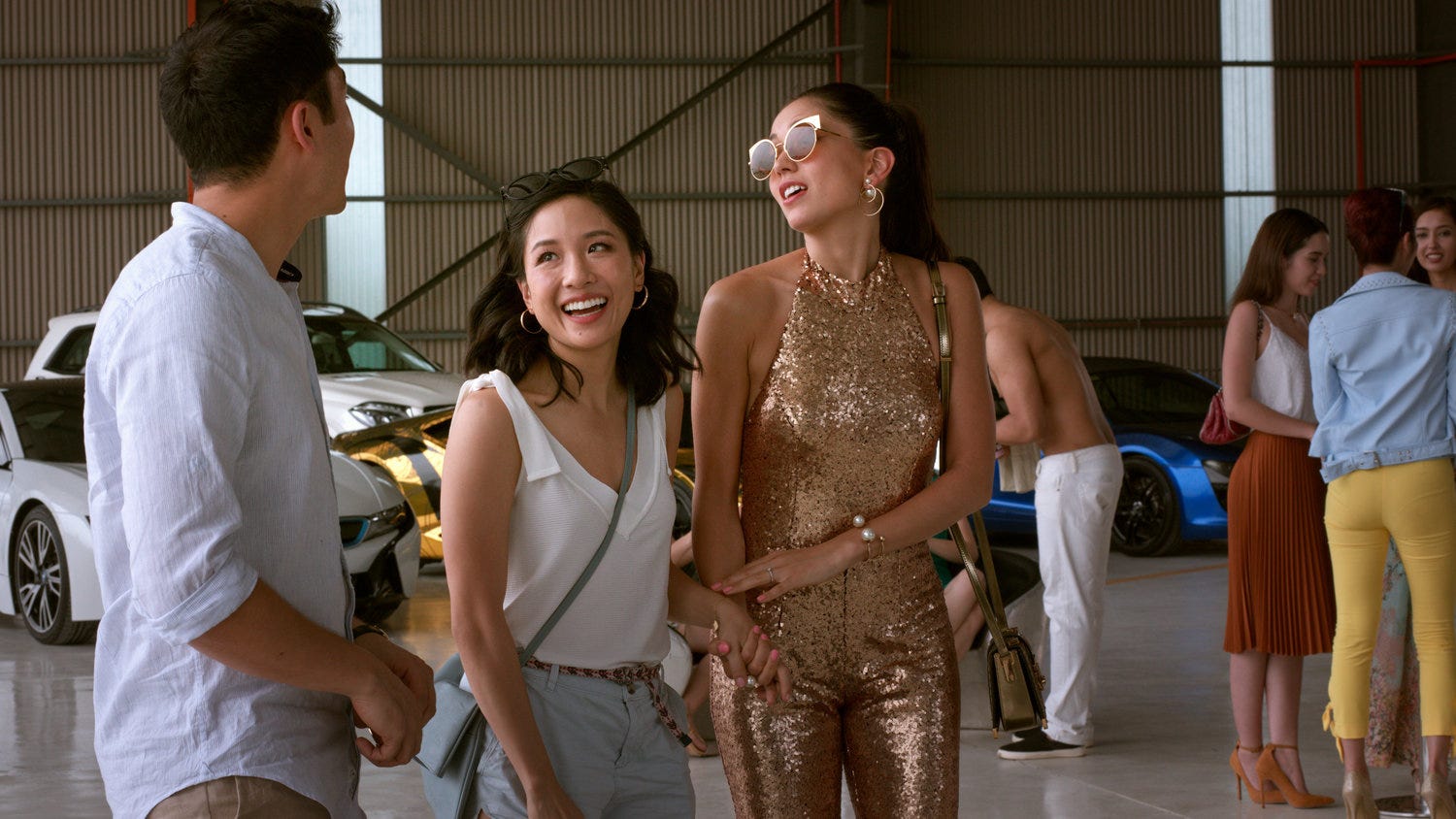 Today is Terrible so I will talk about my favorite outfits from "Crazy Rich  Asians"