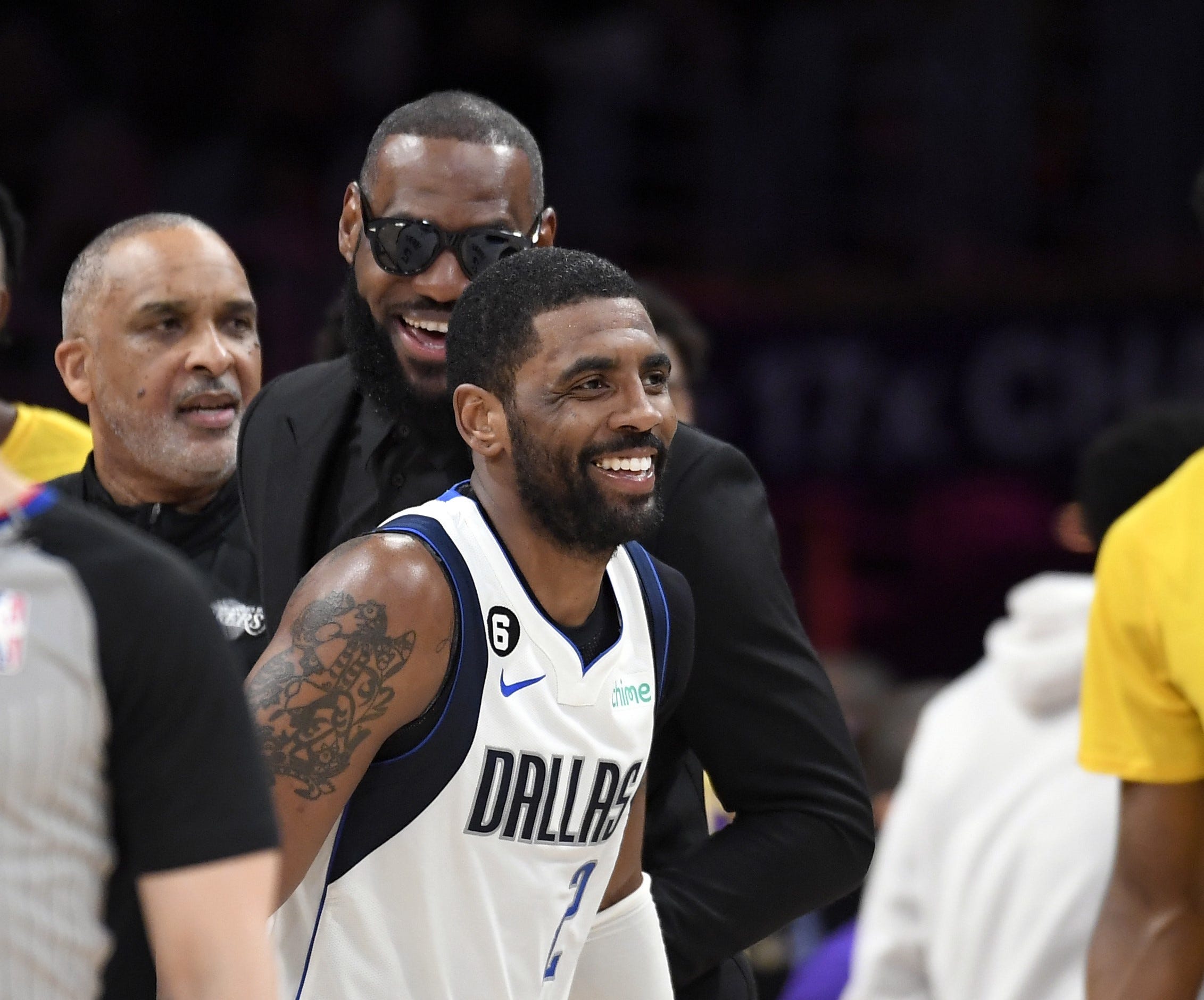 LeBron, on if Kyrie Irving can help Lakers win championship: 'Duh' - Silver  Screen and Roll