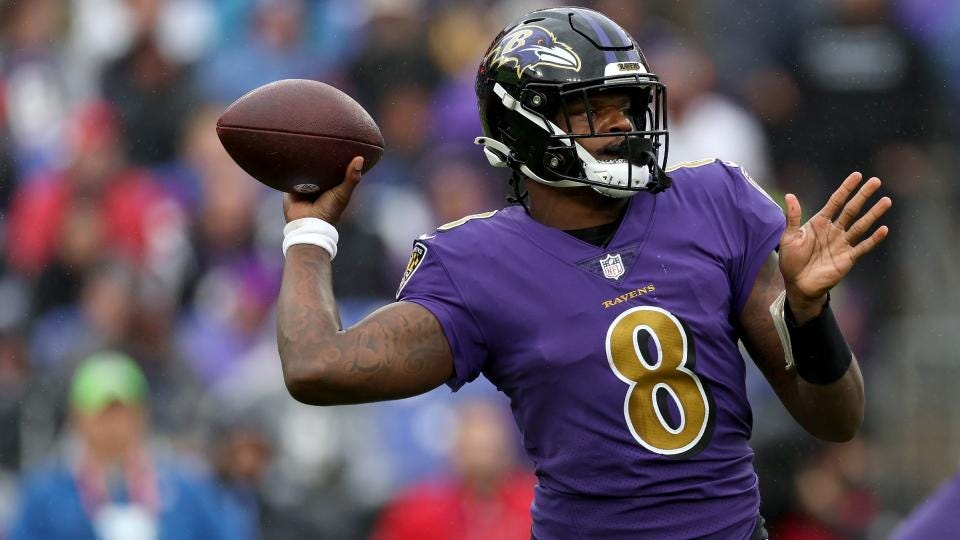 Lamar Jackson: Baltimore Ravens quarterback named NFL's most valuable  player for 2019 - BBC Sport