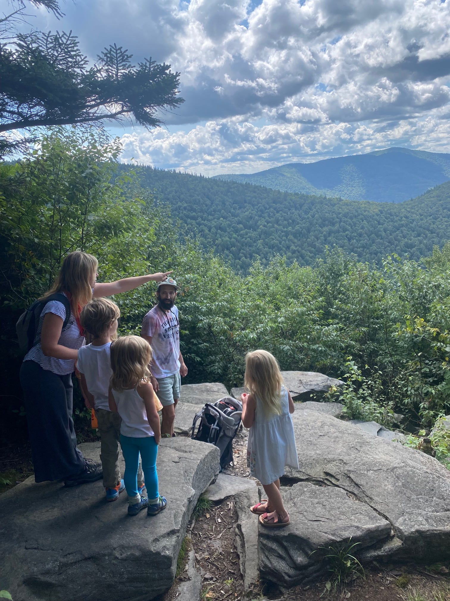32 Feet Up: A Single Mom and Her 15 Kids Hike the Appalachian