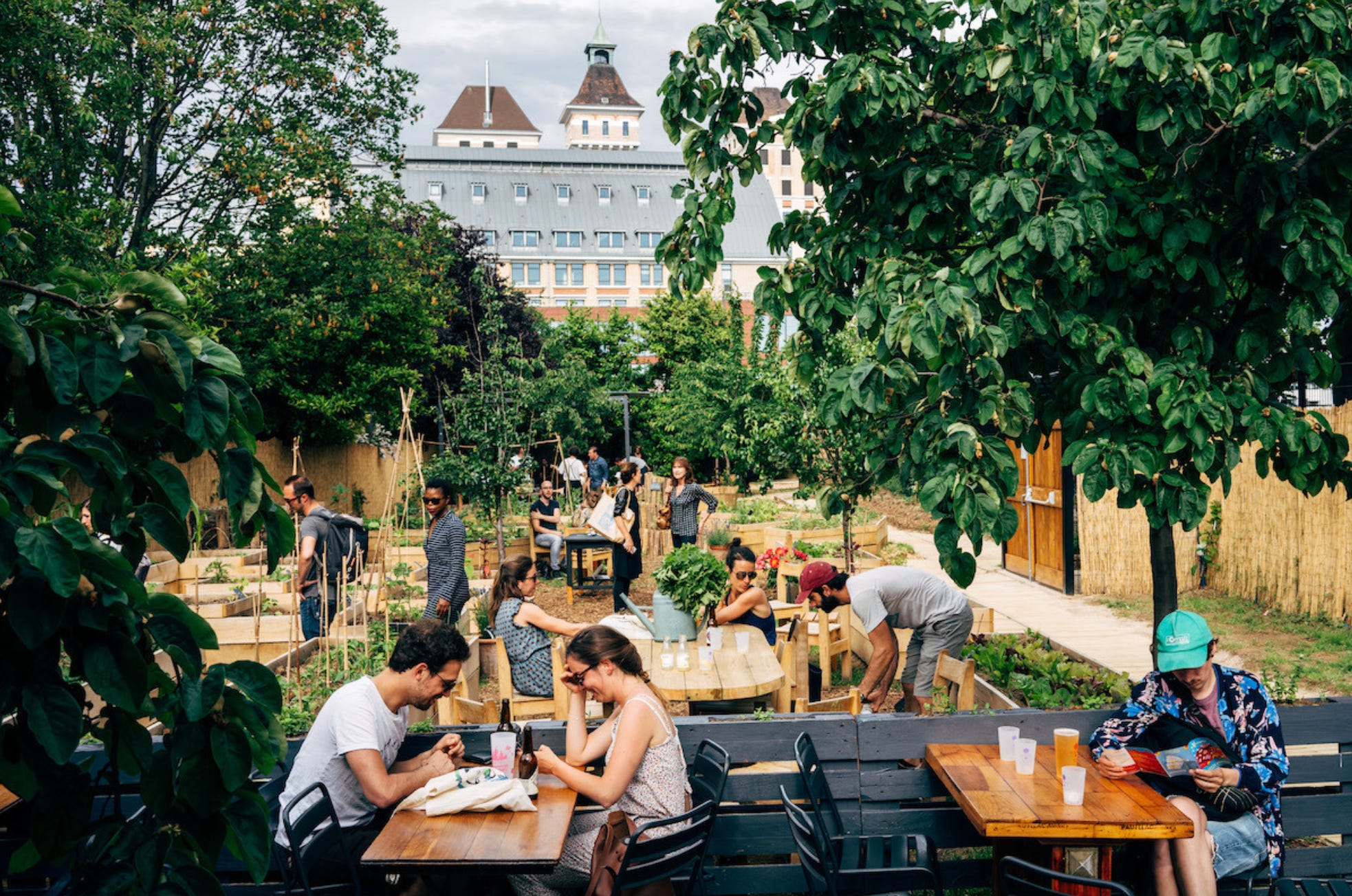 Mariage Frères' indulging terrace in Paris: exotic tea-based