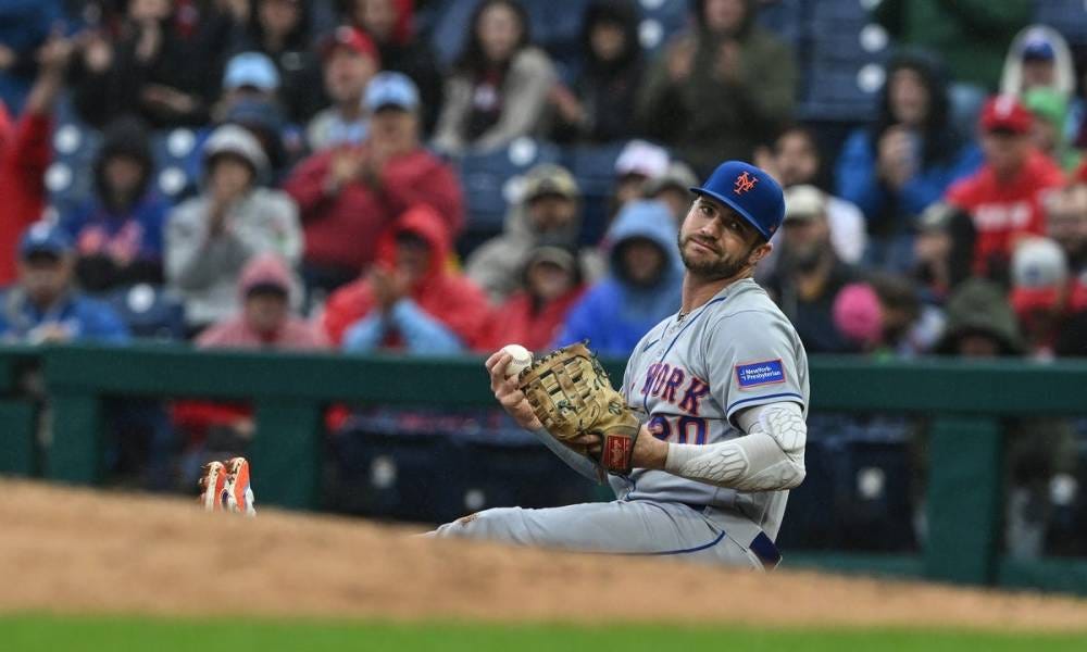Carlos Carrasco's woes continue, Mets get swept by Royals