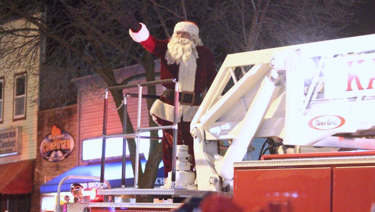 Christmas parades 2024 Kaukauna, Appleton, Little Chute, Freedom