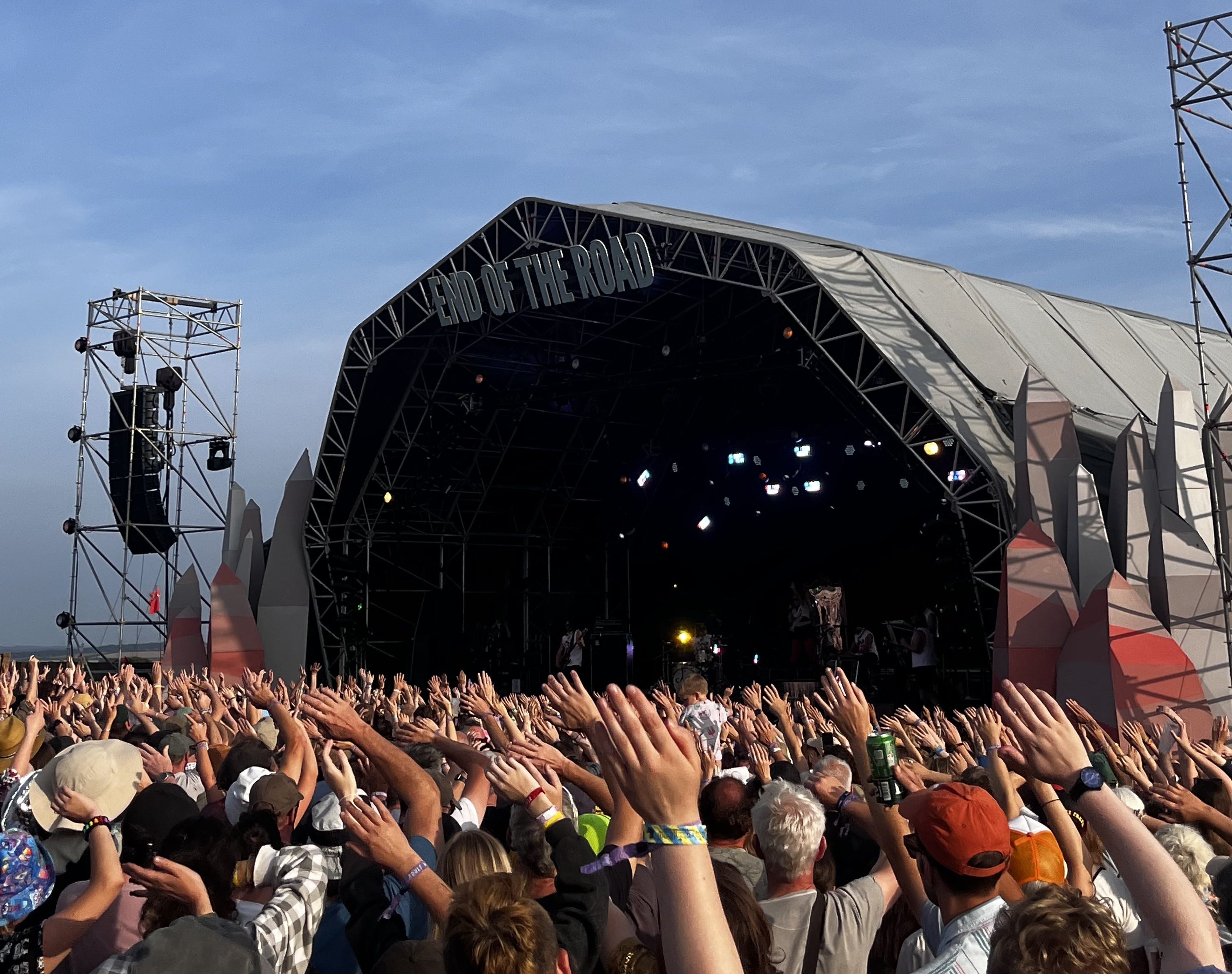 Scene Report📝 It's The End of The Road As We Know It (And I Feel Fine)